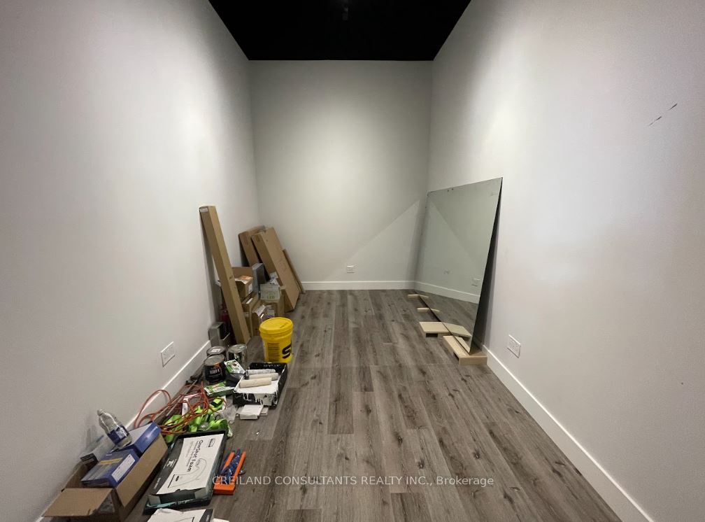 #3 - 1221 Markham Road Property Photo 15