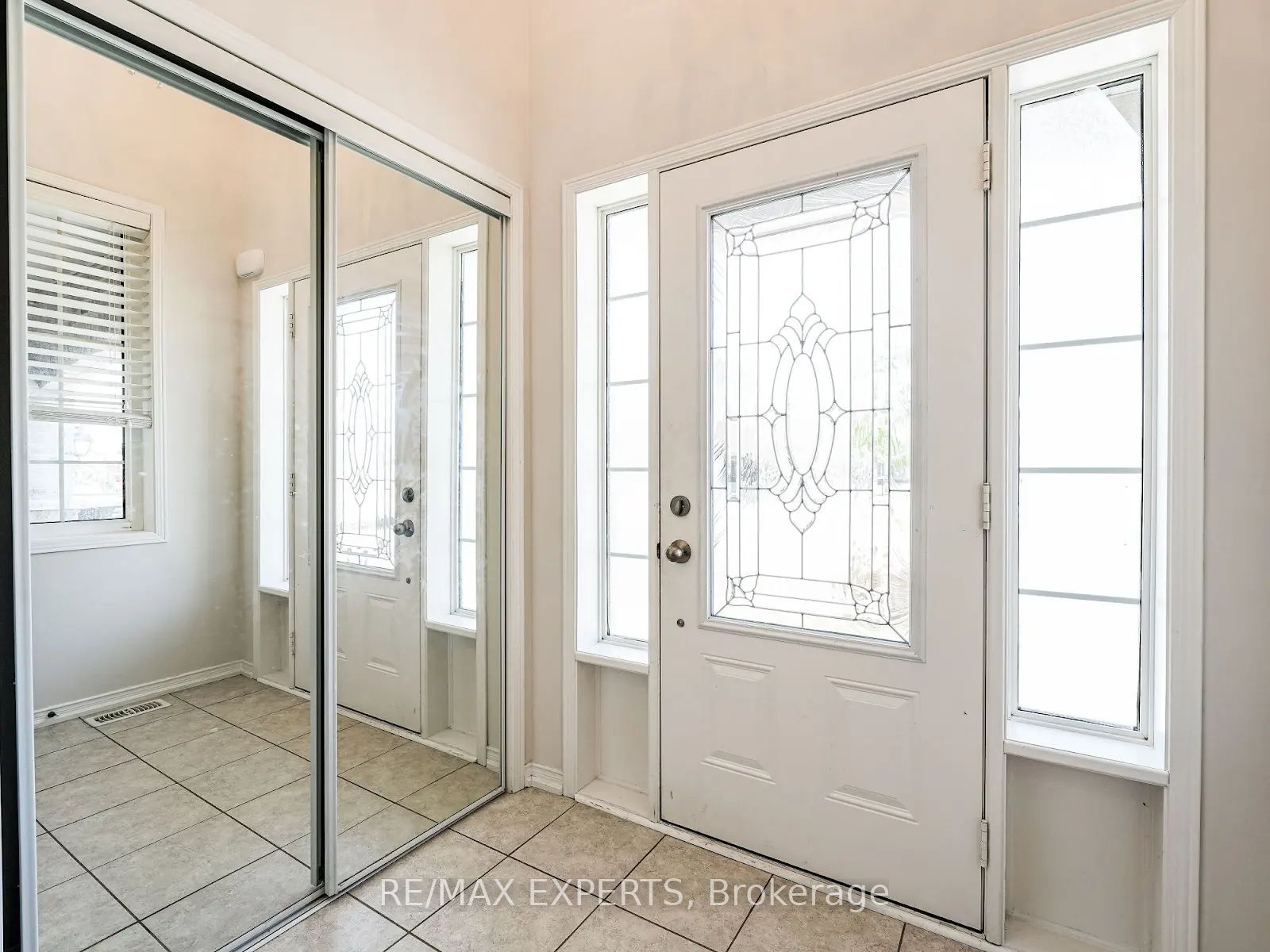 71 Turnerbury Avenue Property Photo 4