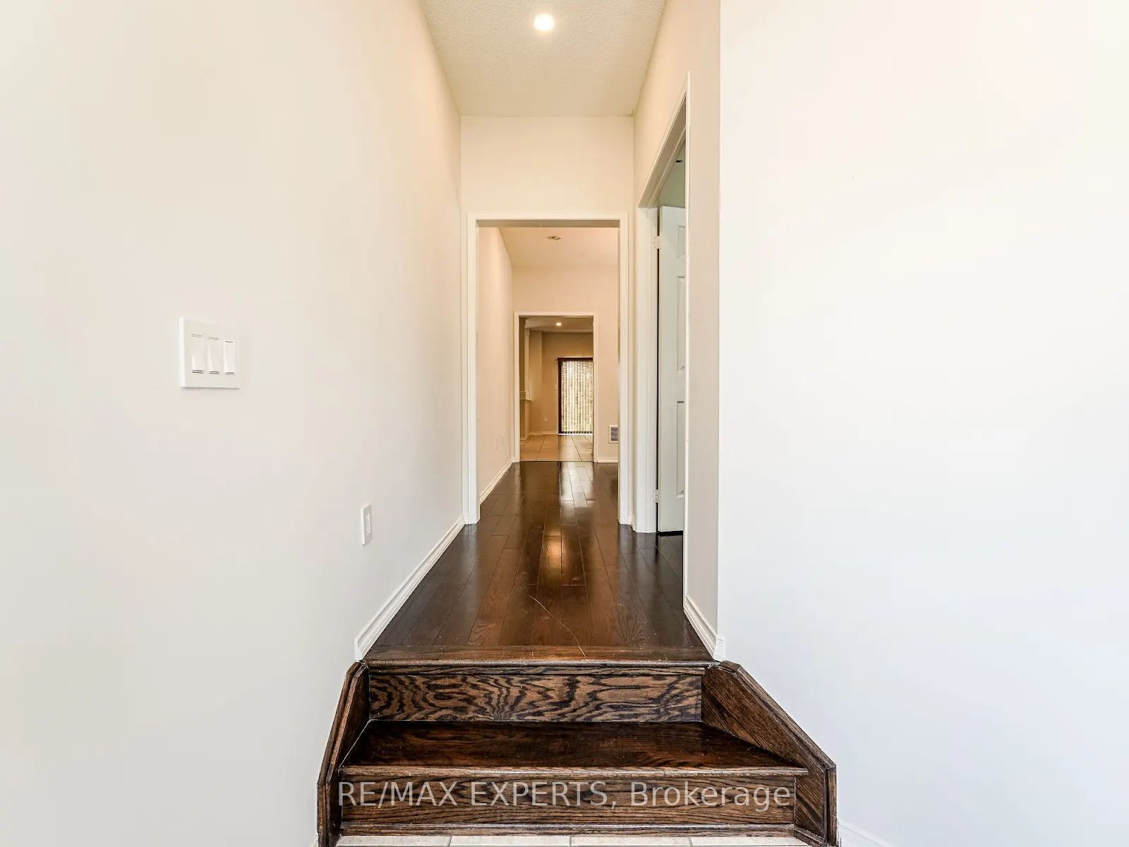 71 Turnerbury Avenue Property Photo 5