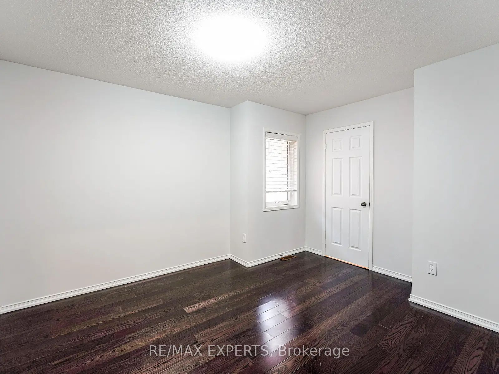 71 Turnerbury Avenue Property Photo 24