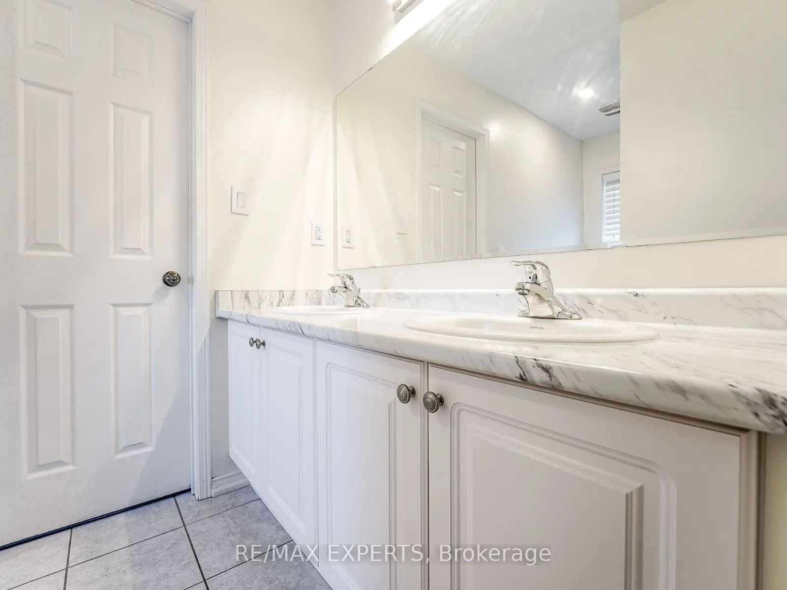 71 Turnerbury Avenue Property Photo 30