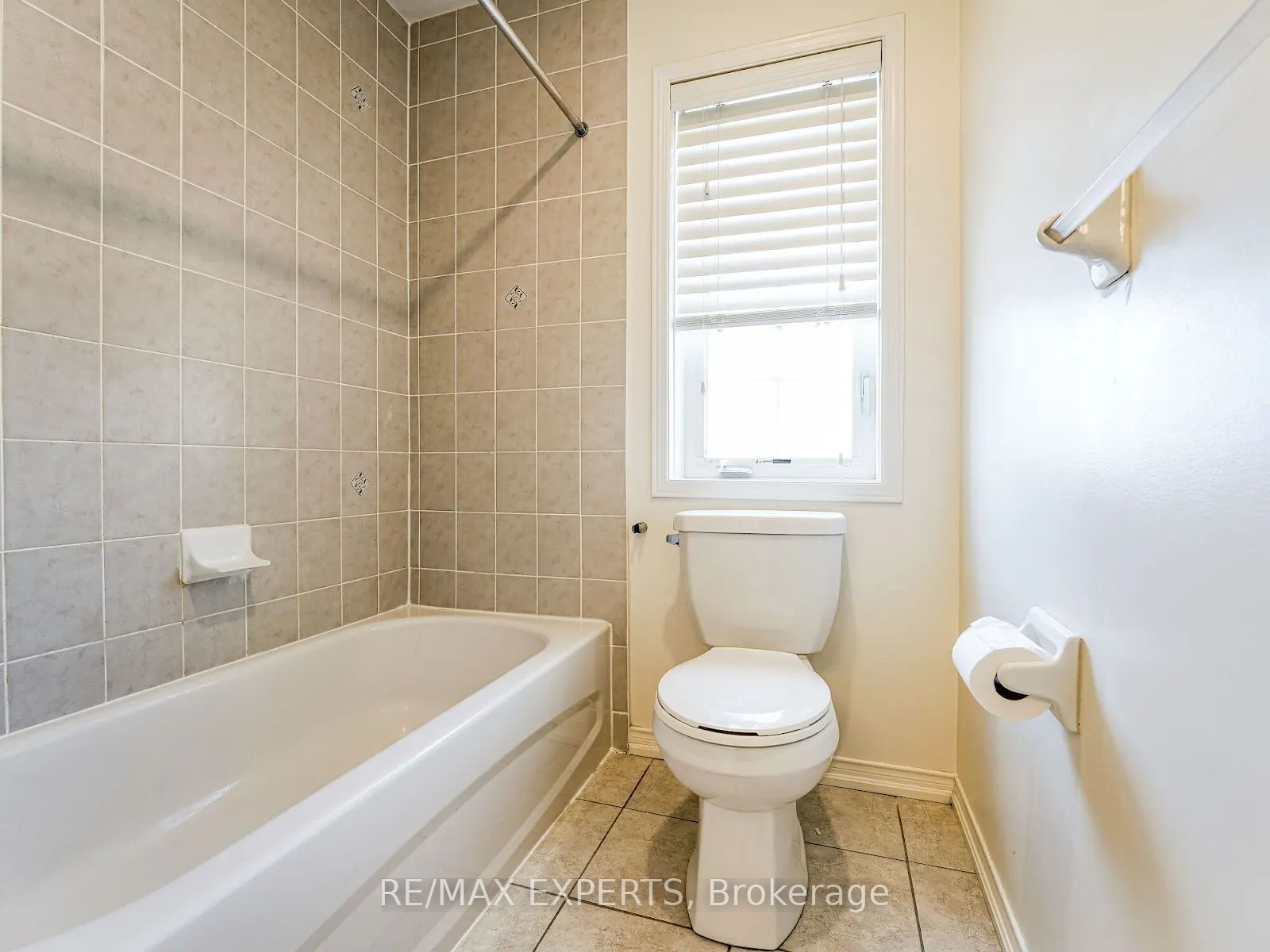 71 Turnerbury Avenue Property Photo 31