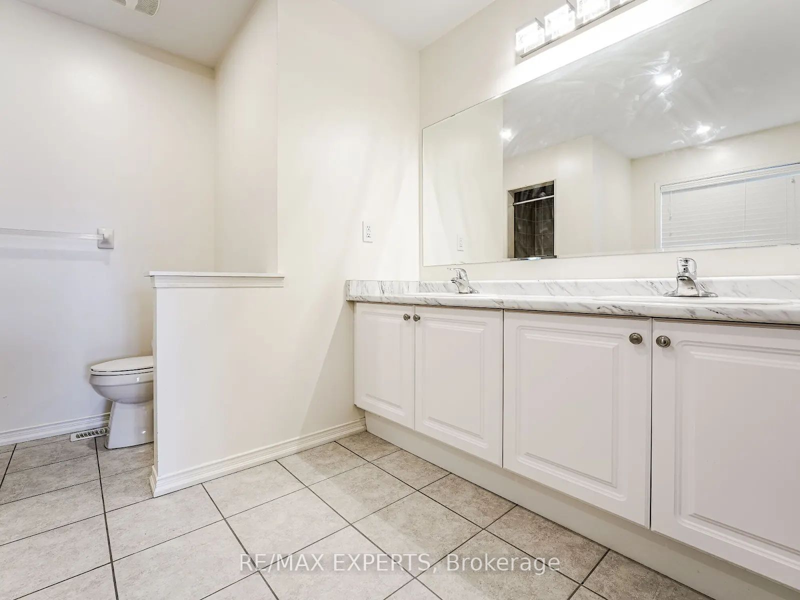 71 Turnerbury Avenue Property Photo 39