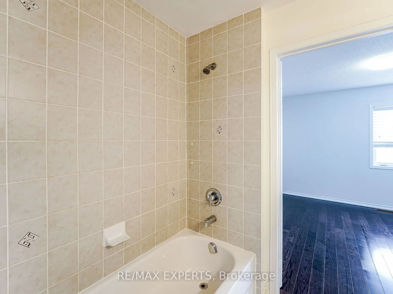 71 Turnerbury Avenue Property Photo 47