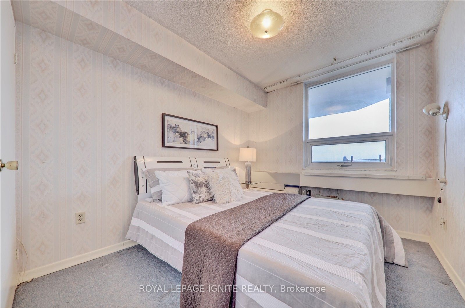 121 Ling Road 1509 Property Photo 21