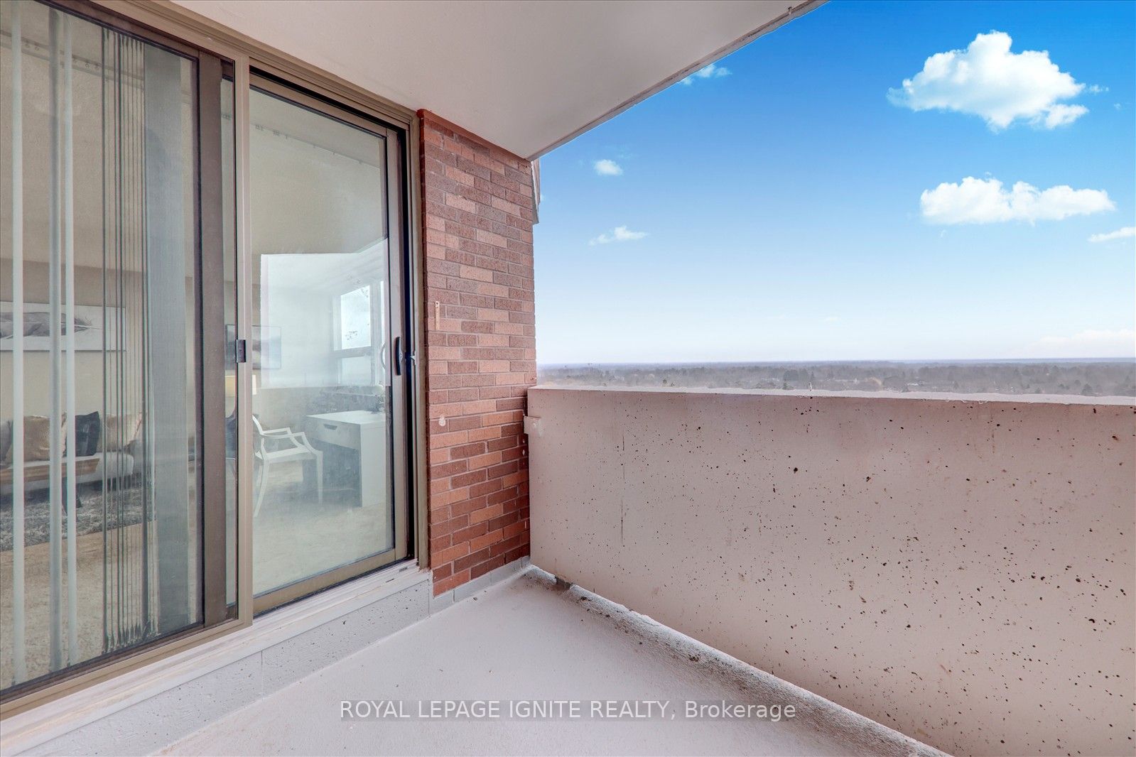 121 Ling Road 1509 Property Photo 28