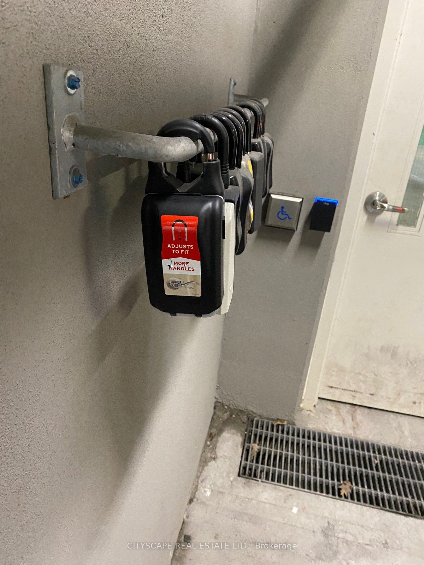 5131 Sheppard Avenue E 202 Property Photo 17