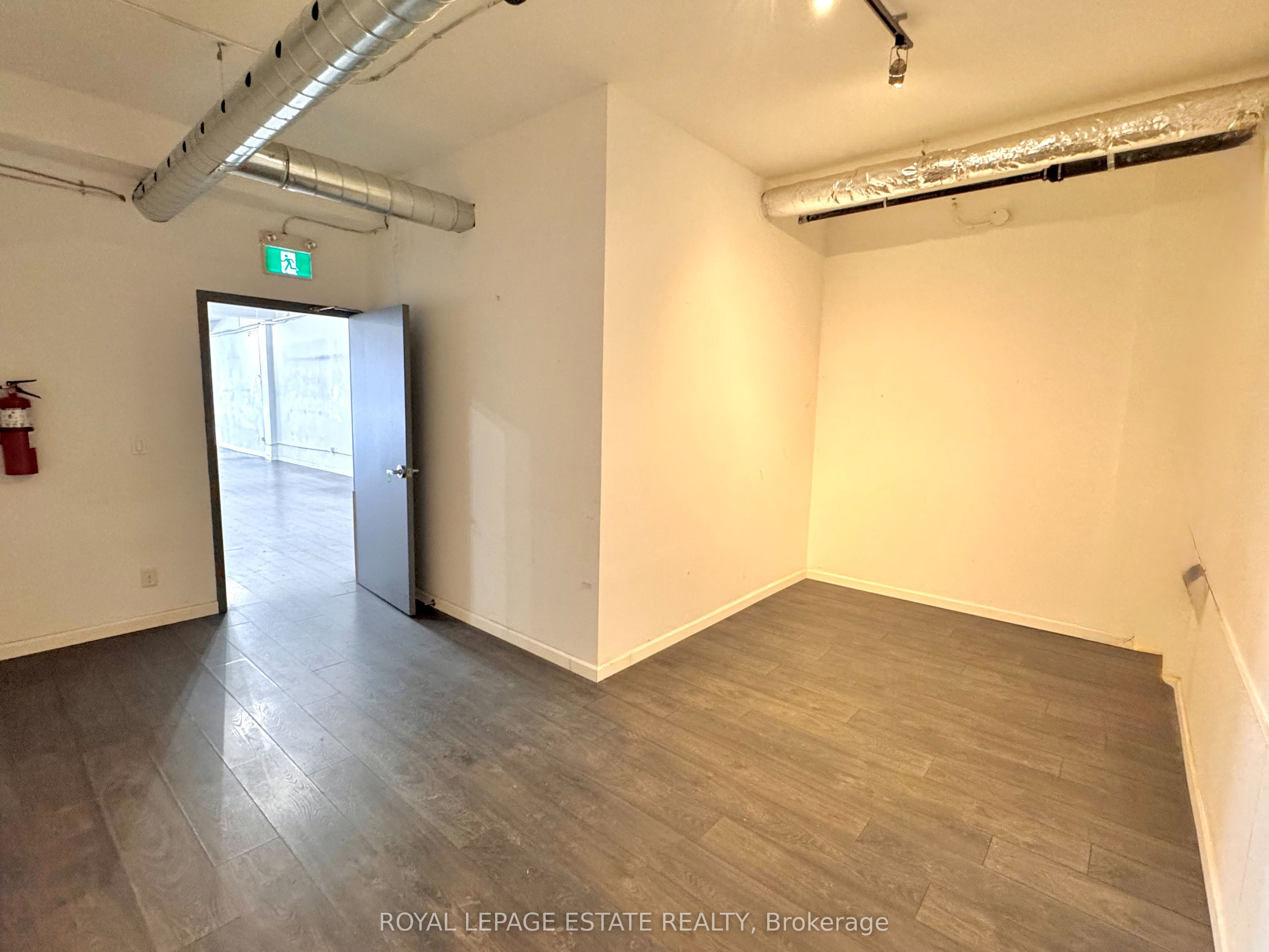1610 Gerrard Street Property Photo 6