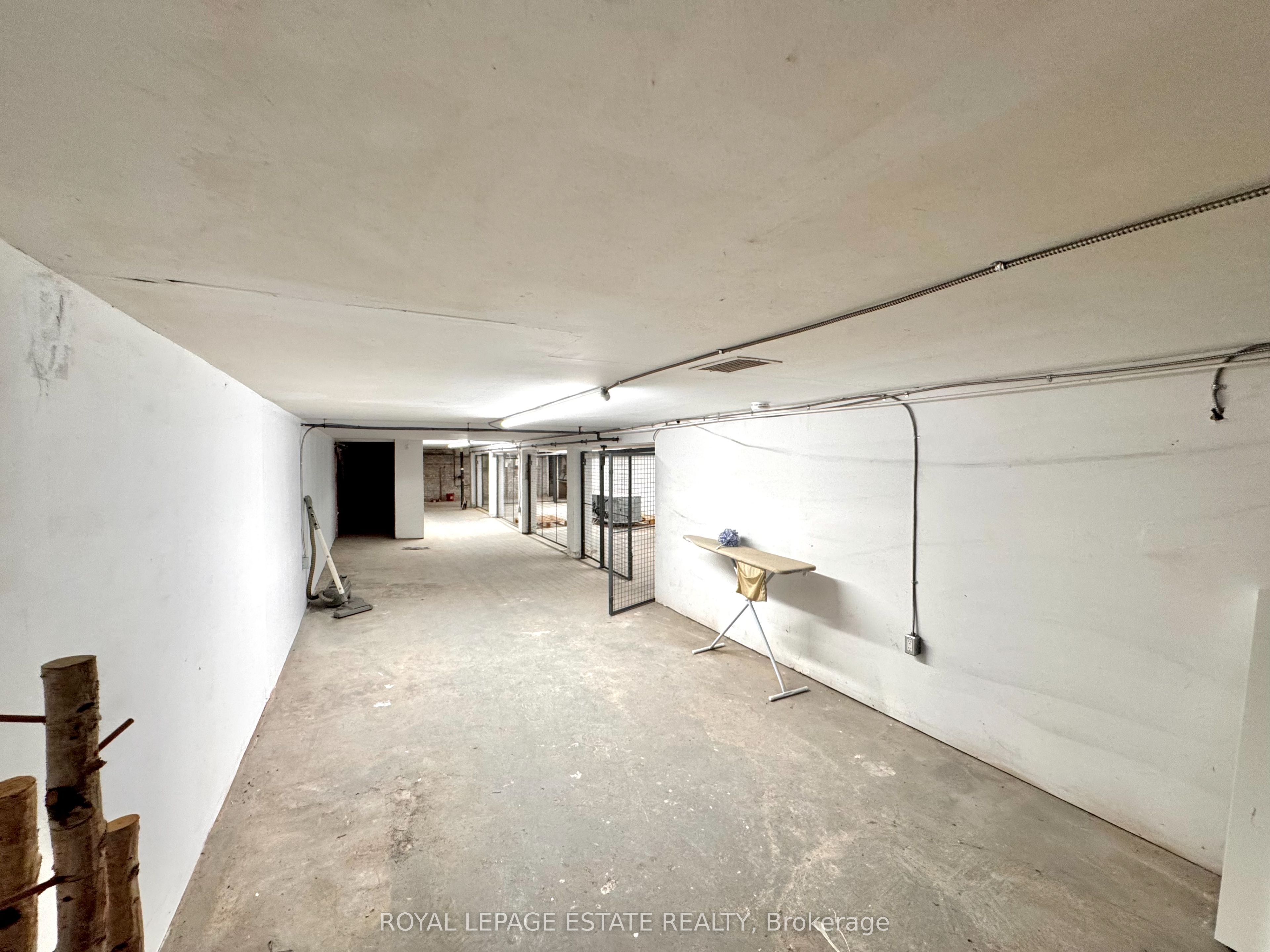 1610 Gerrard Street Property Photo 8