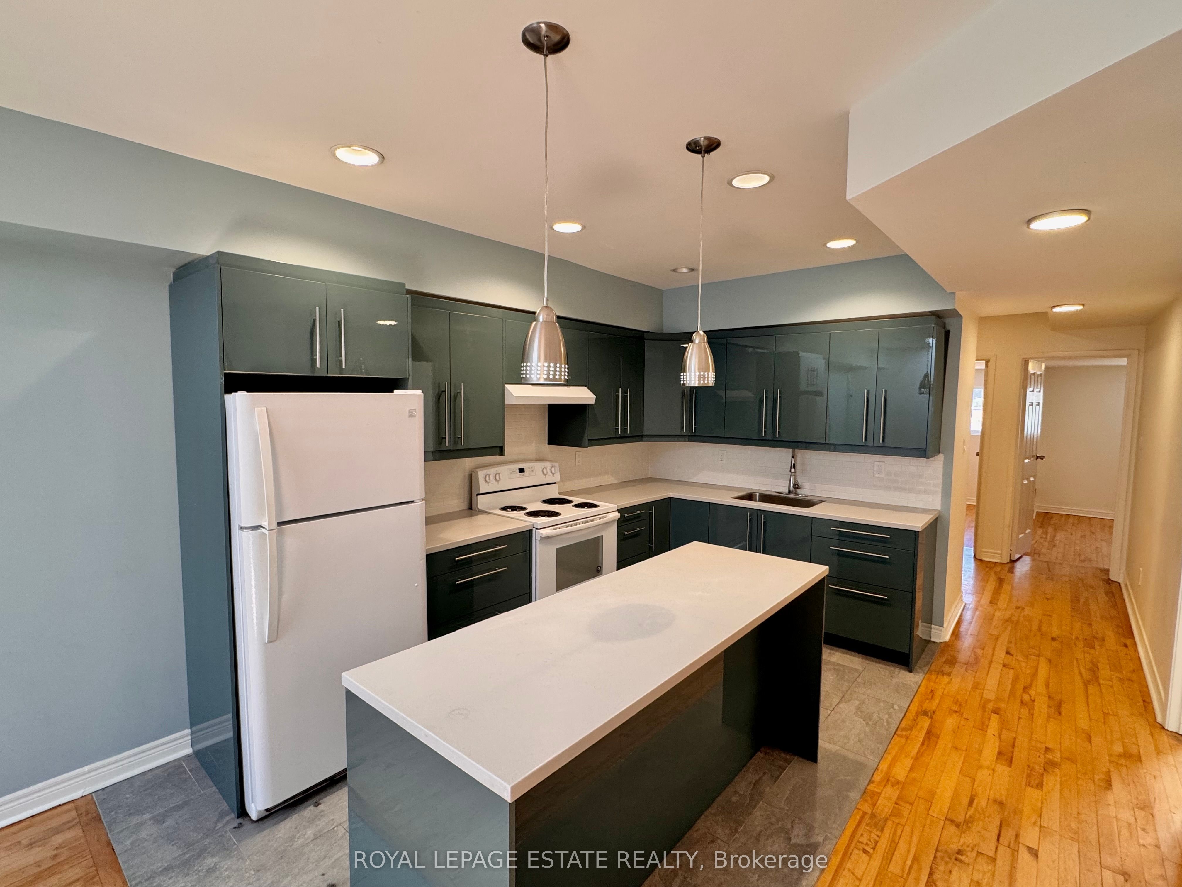 1610 Gerrard Street Property Photo 11