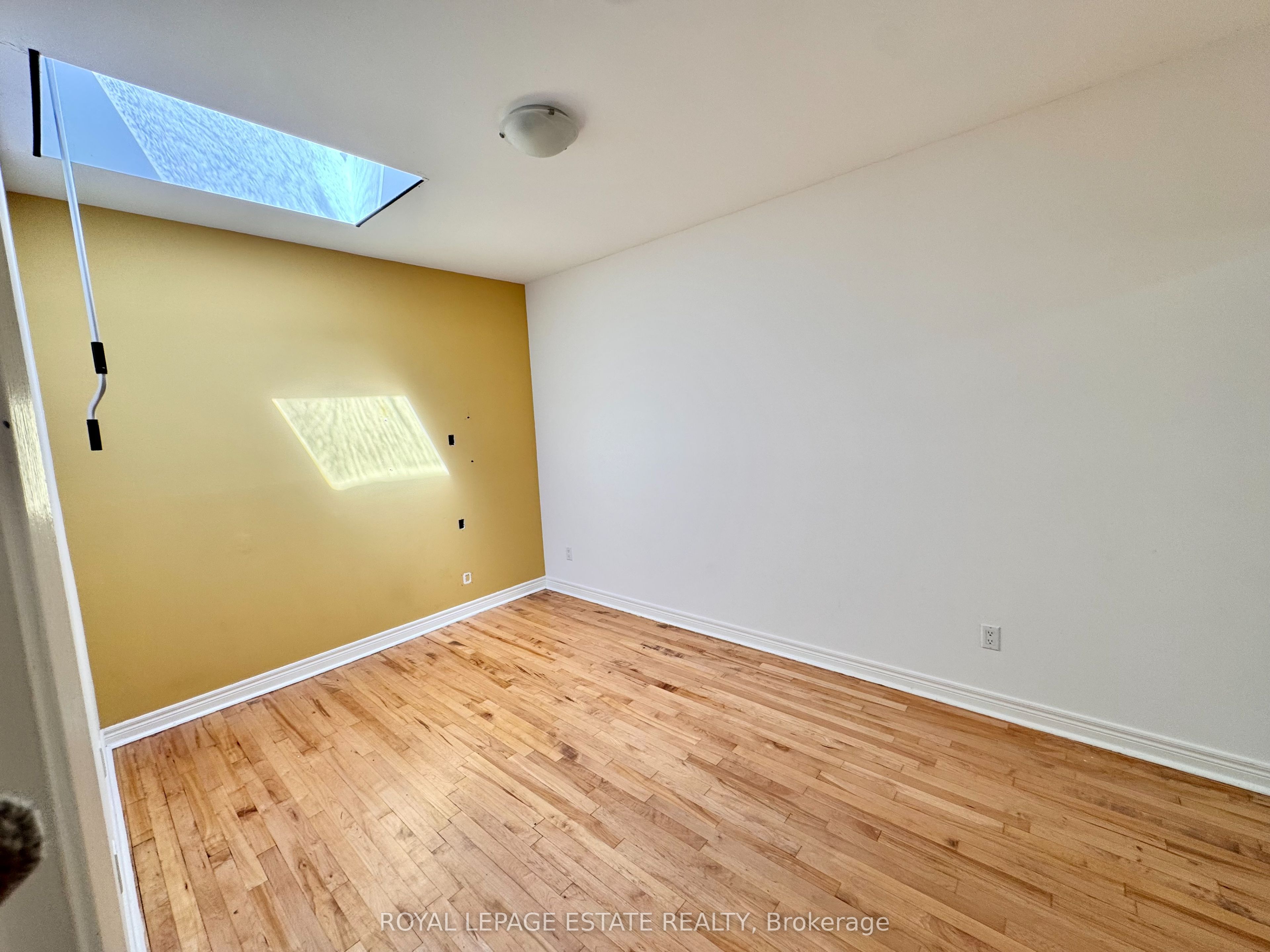 1610 Gerrard Street Property Photo 15