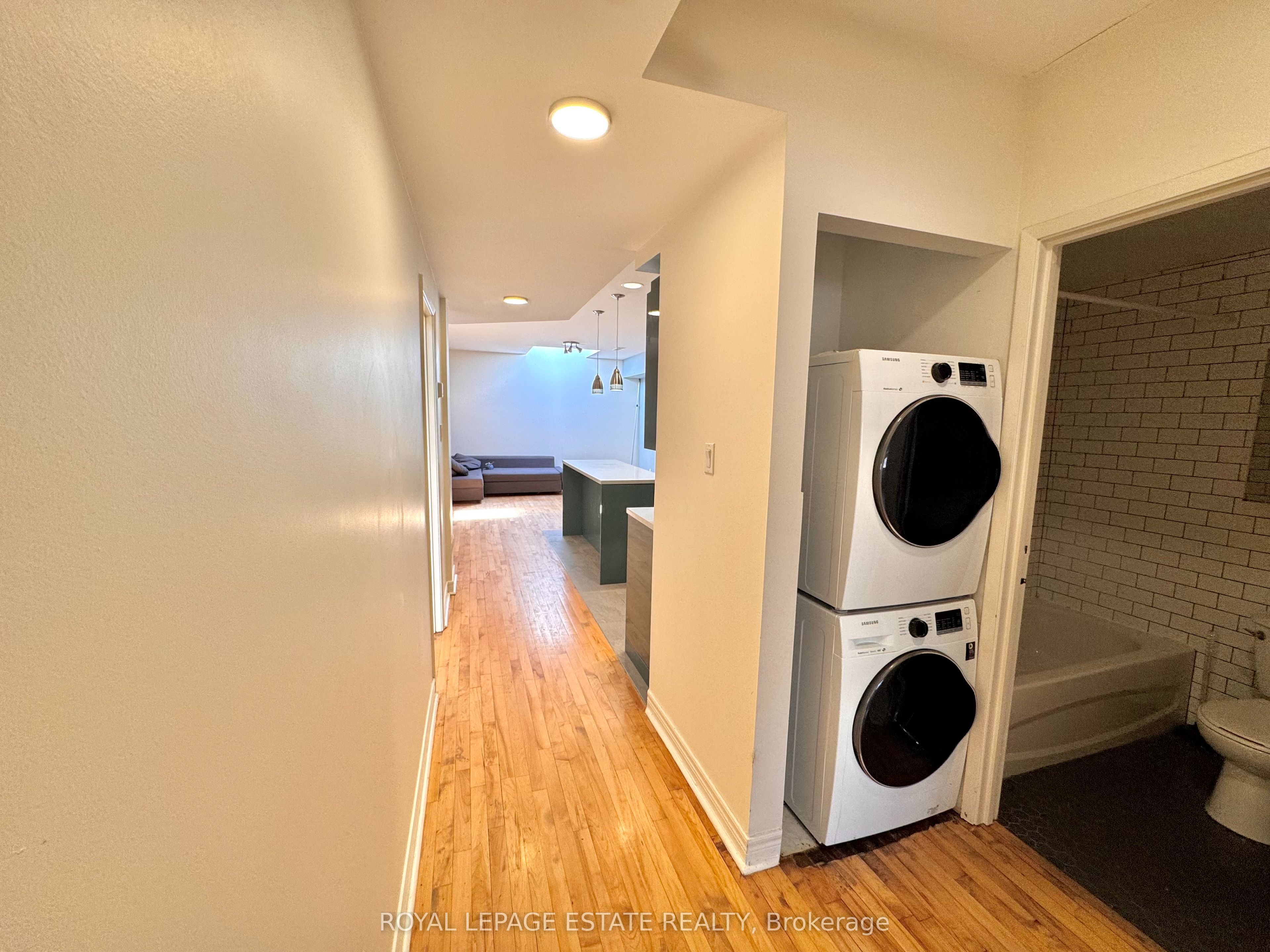 1610 Gerrard Street Property Photo 18