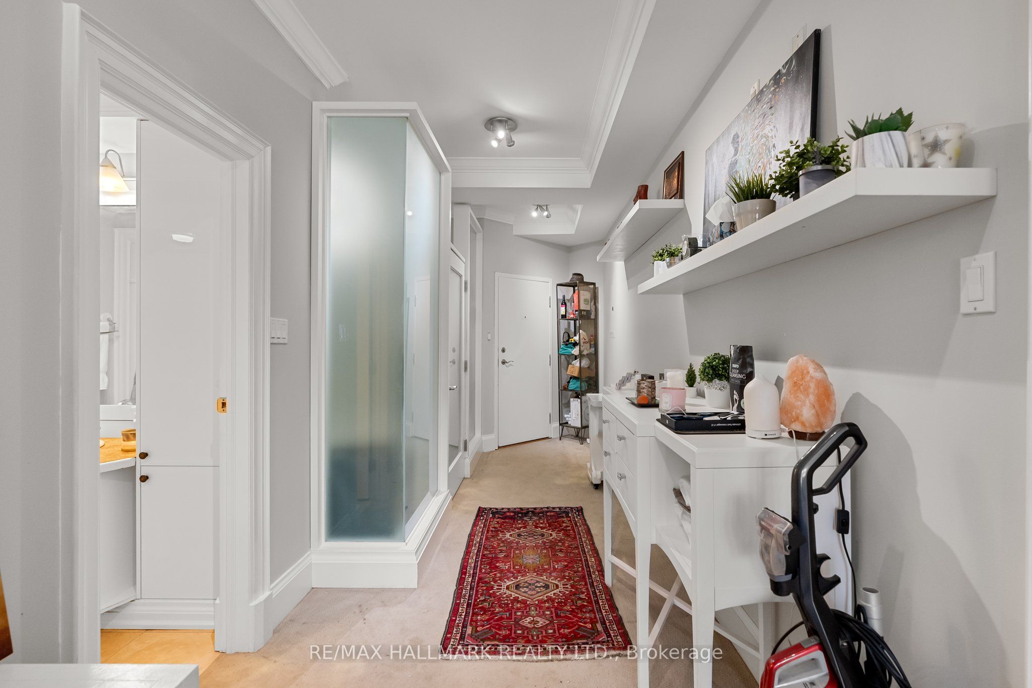 2151 Danforth Avenue Property Photo 8