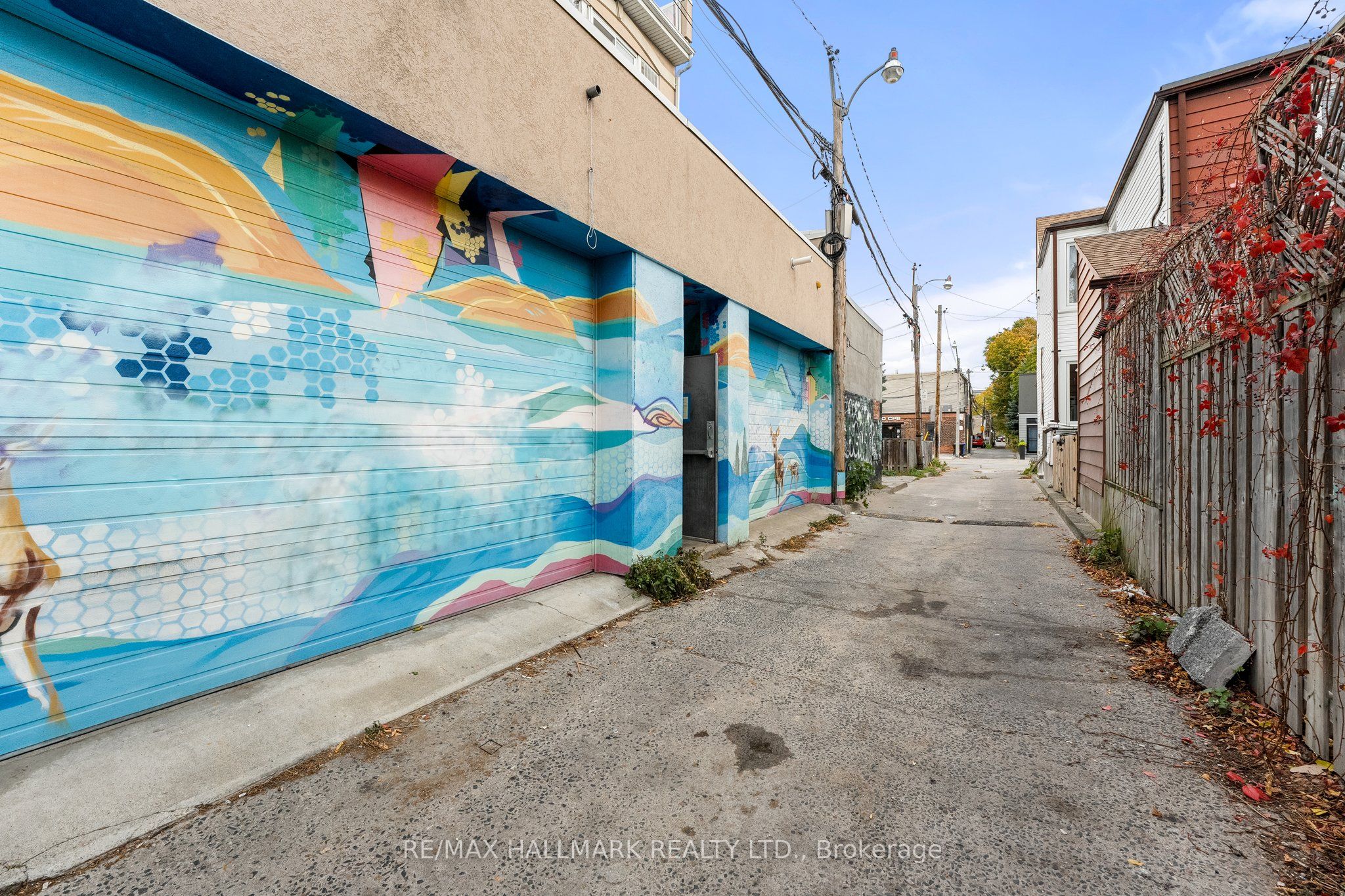2151 Danforth Avenue Property Photo 40