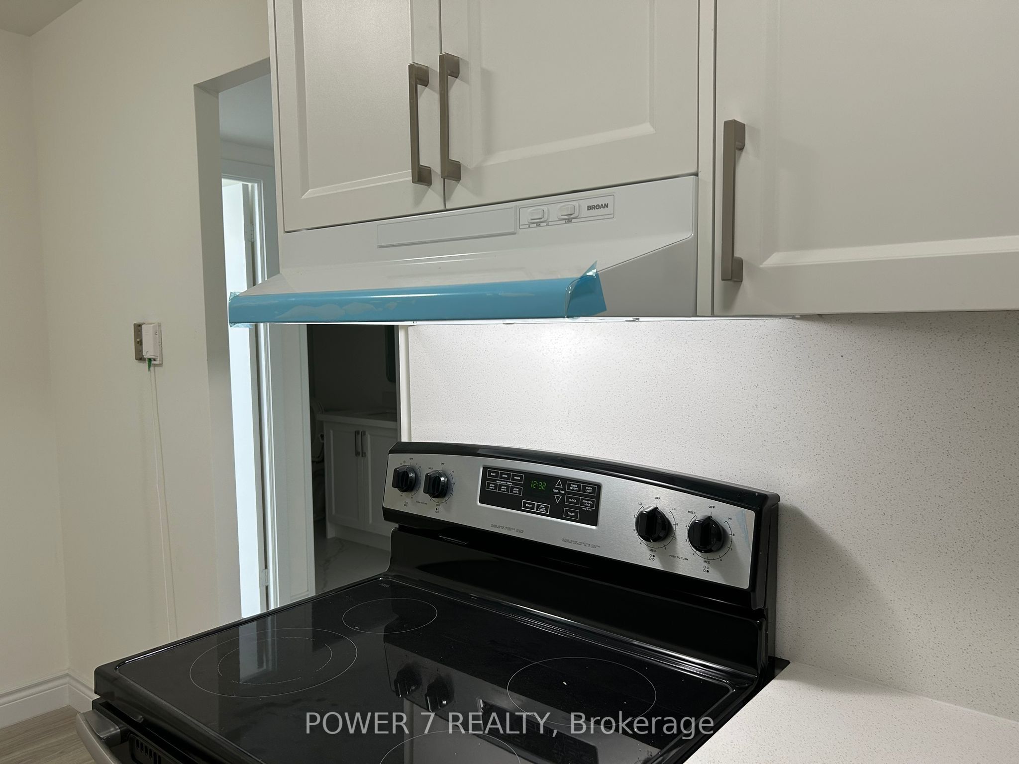 2050 Bridletowne Circle 805 Property Photo 15