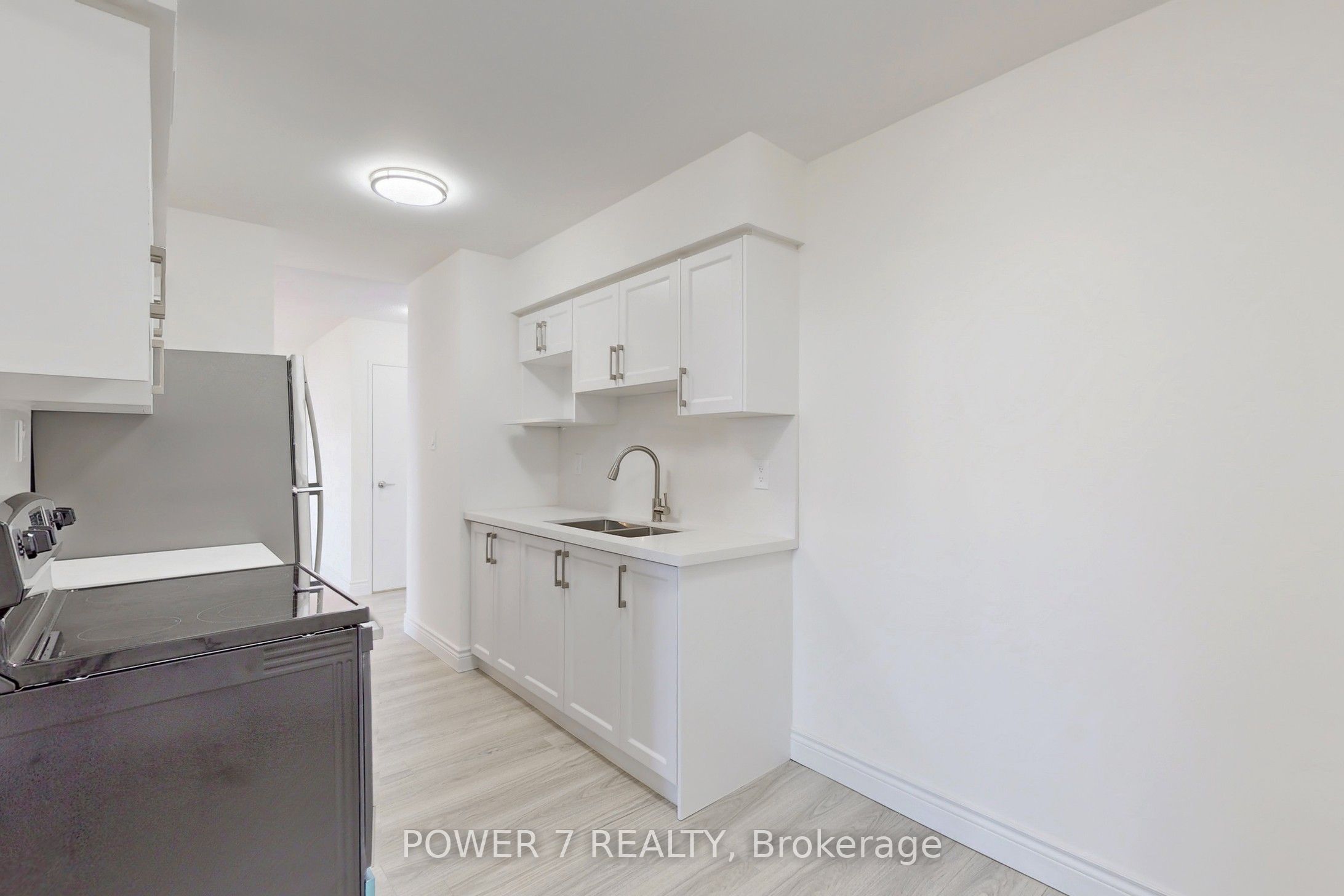 2050 Bridletowne Circle 805 Property Photo 16