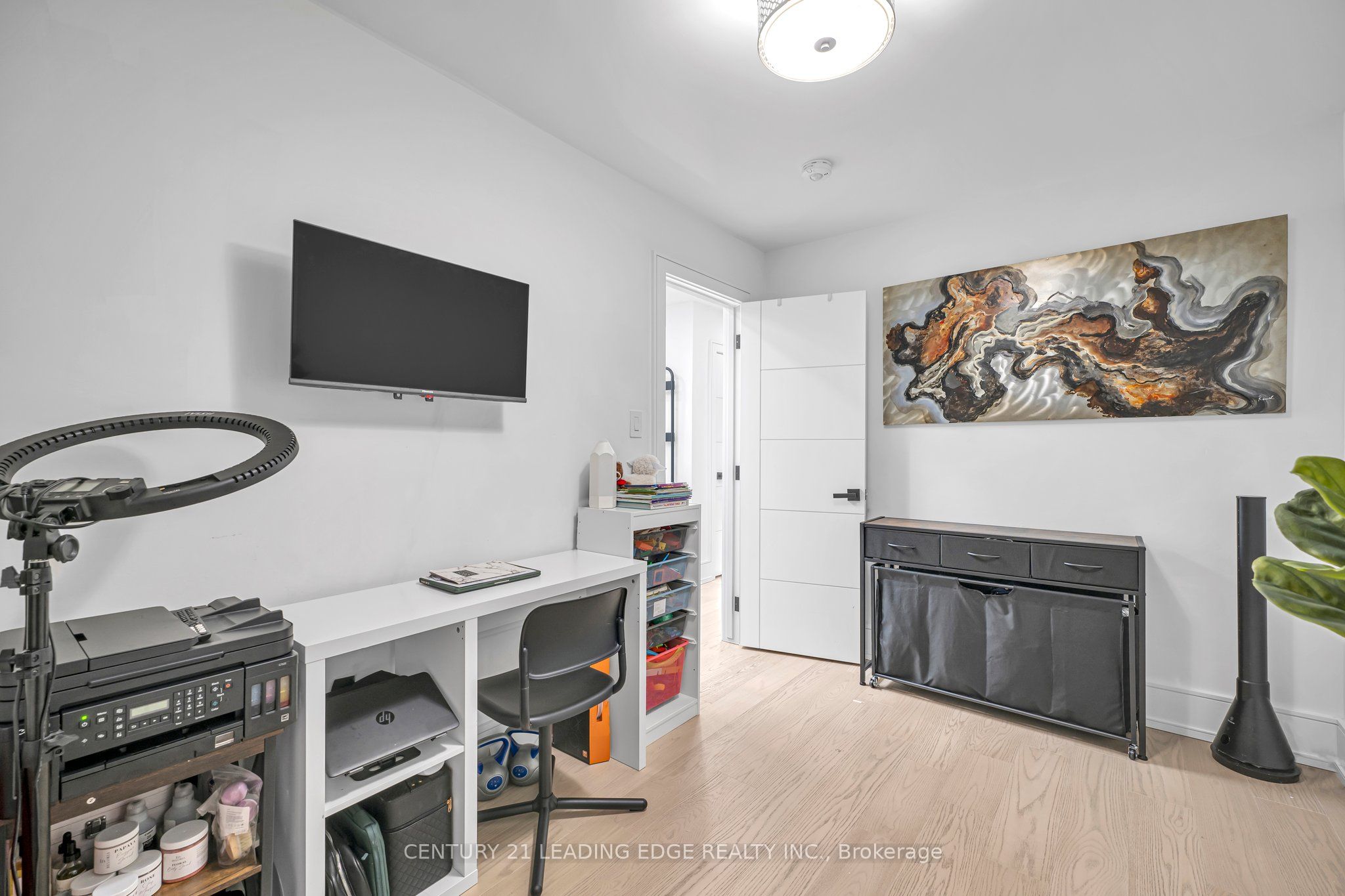 57a Jeavons Avenue Property Photo 31