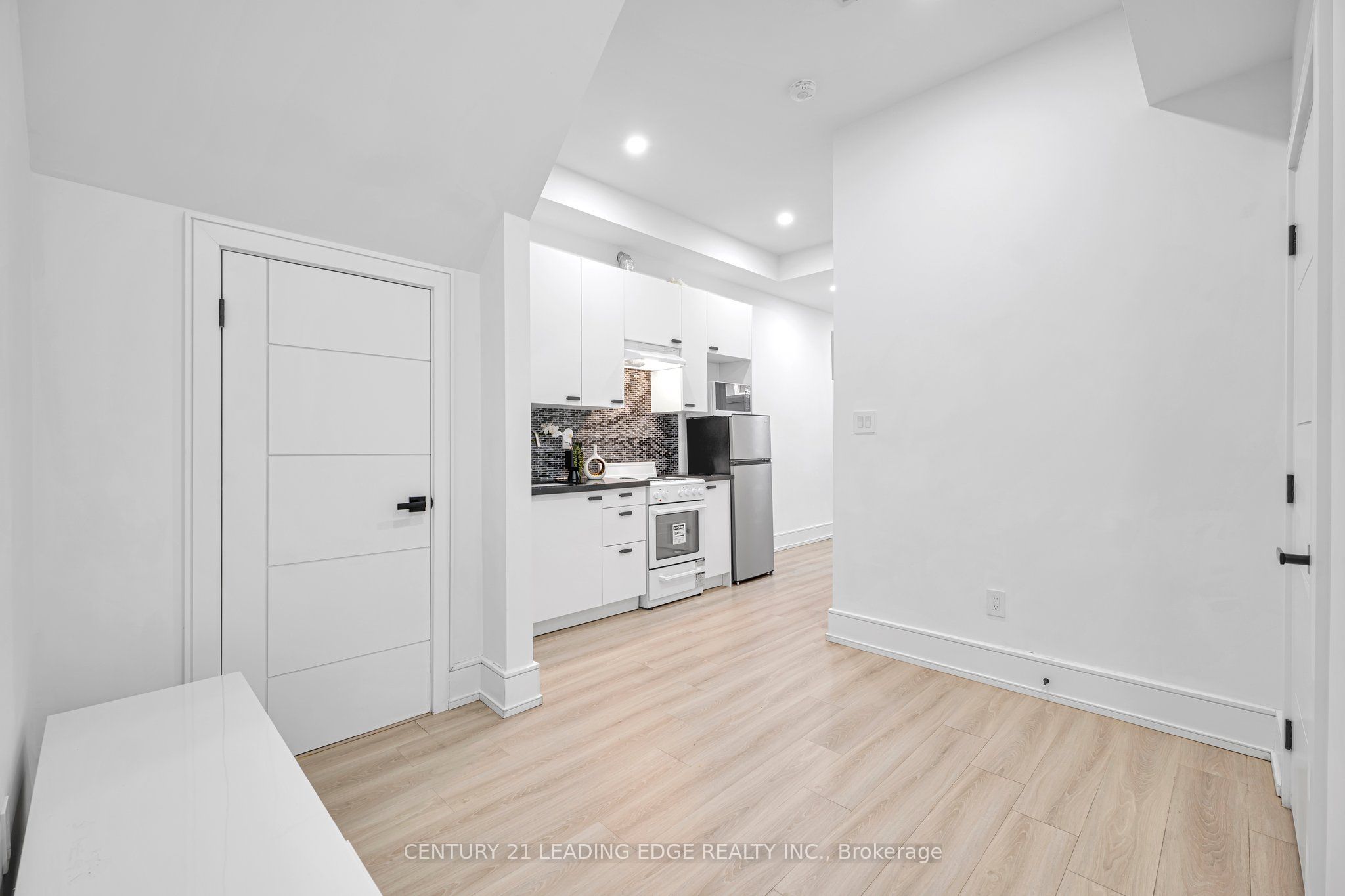 57a Jeavons Avenue Property Photo 39