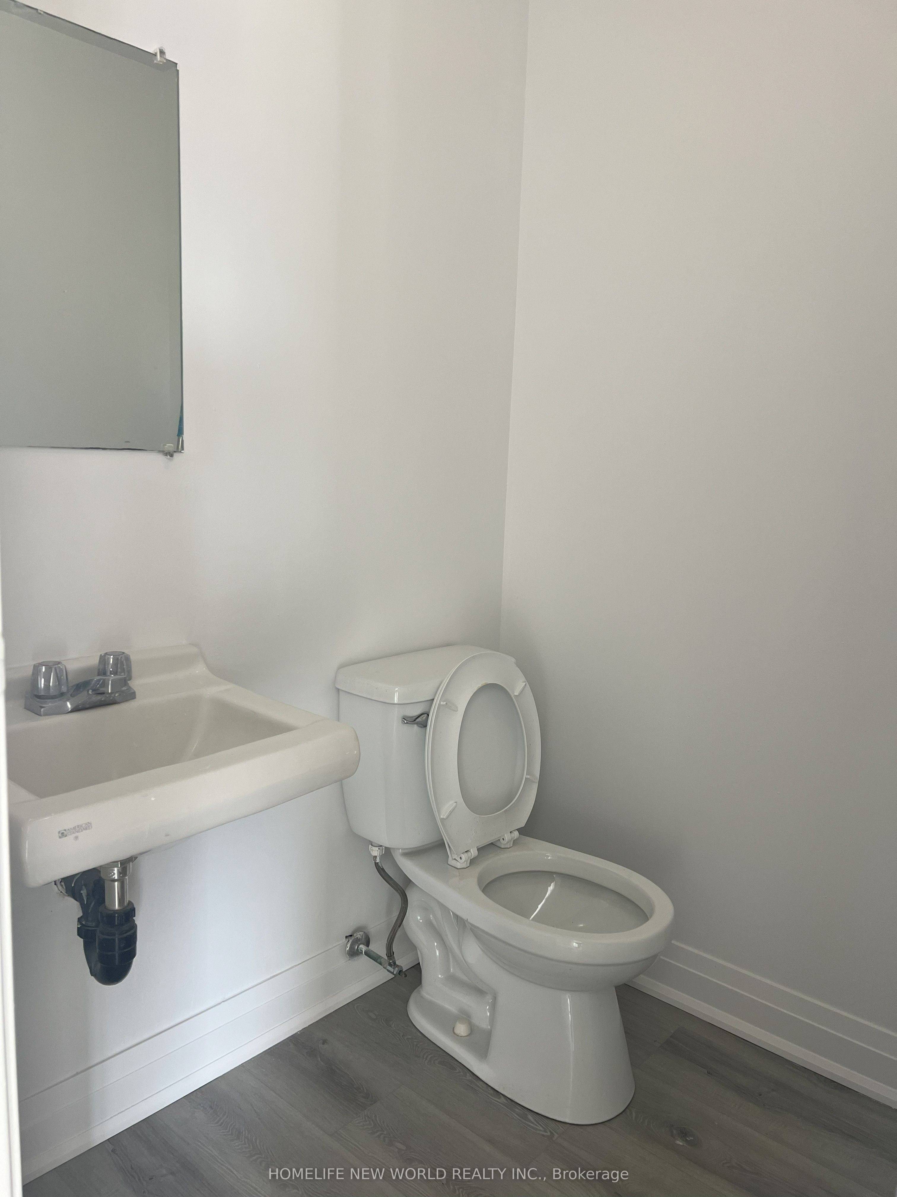 #219 - 50 Silver Star Boulevard Property Photo 4
