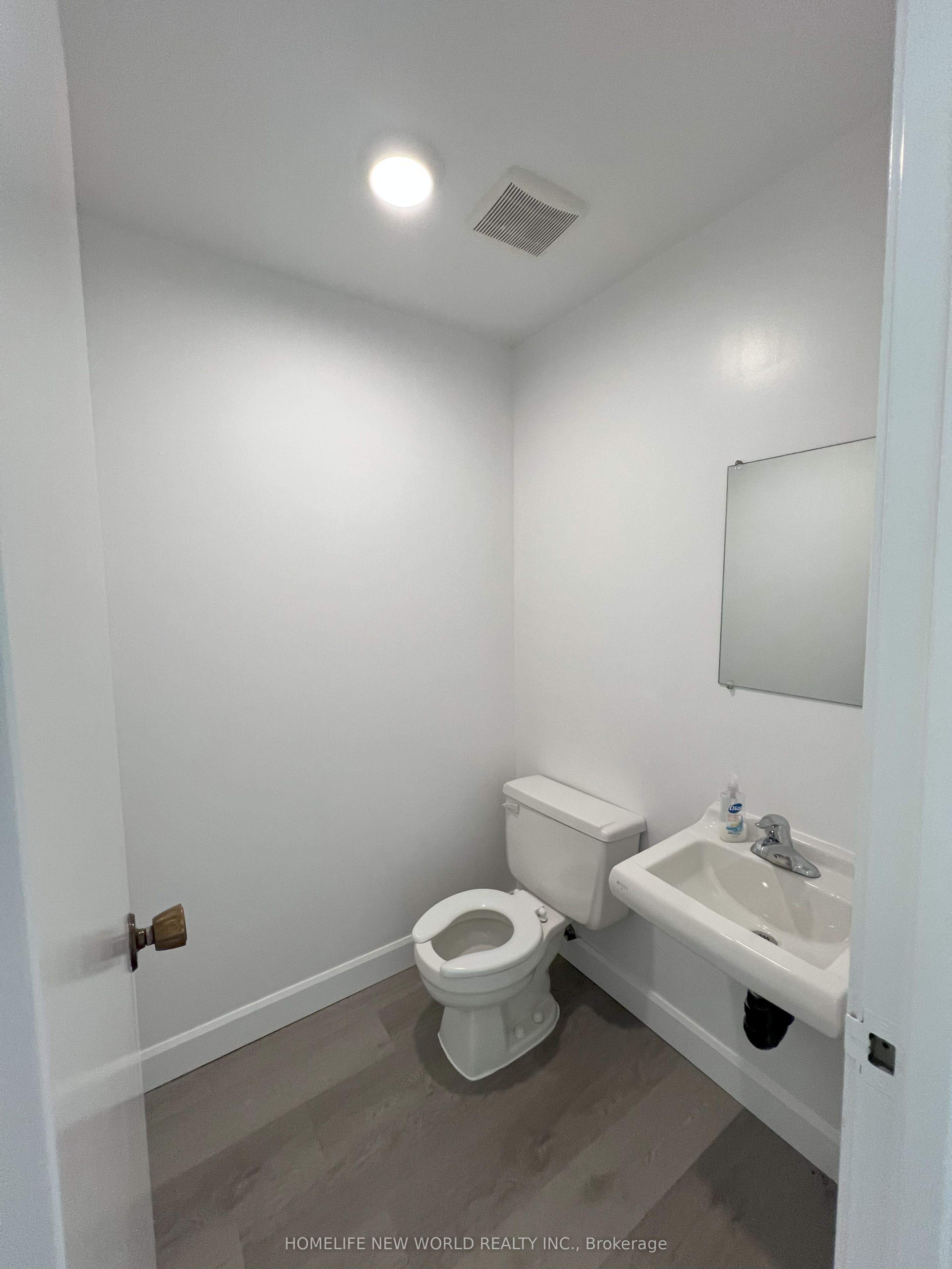#137 - 70 Silver Star Boulevard Property Photo 8
