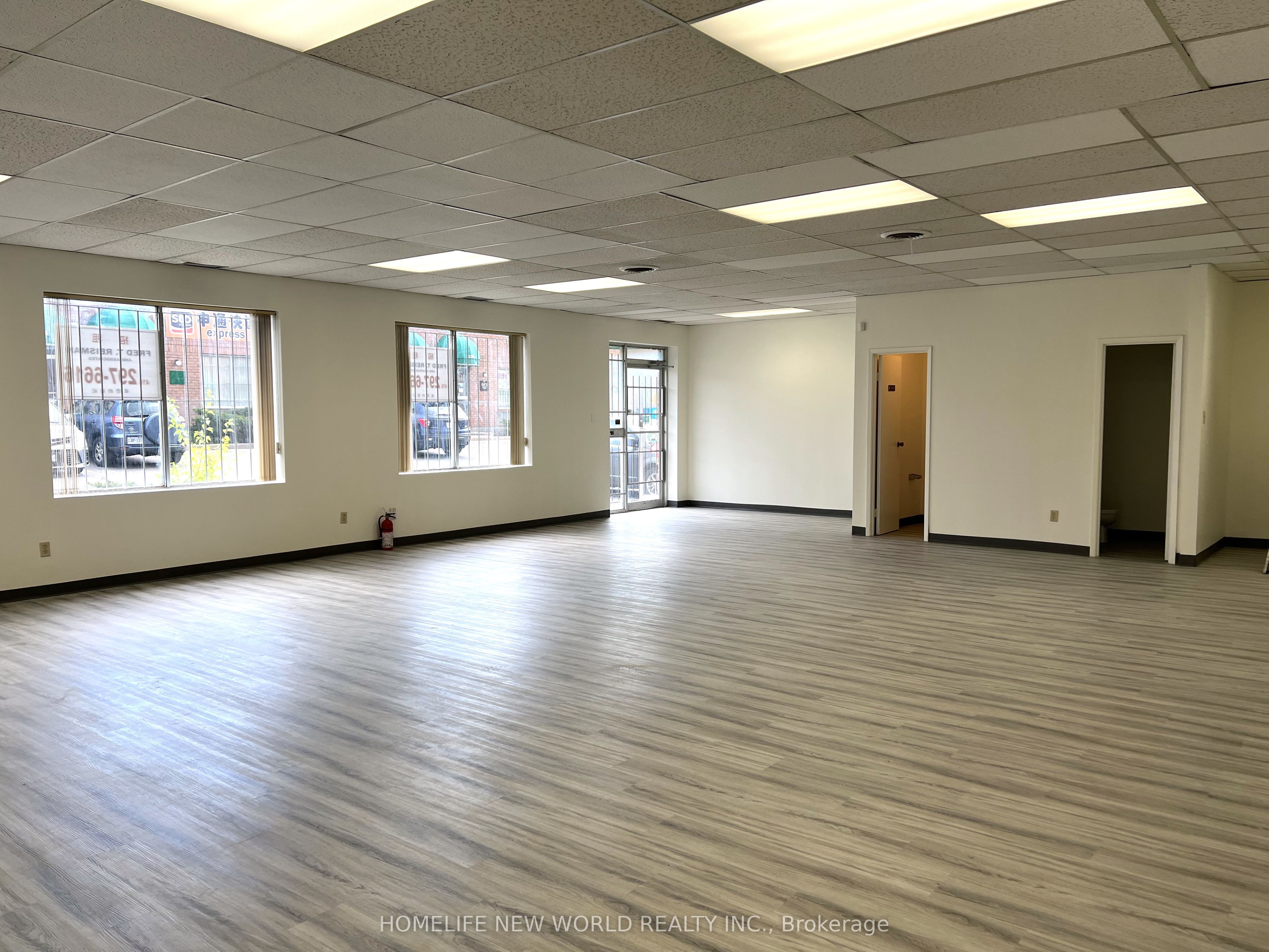 #135/136 - 70 Silver Star Boulevard Property Photo 4
