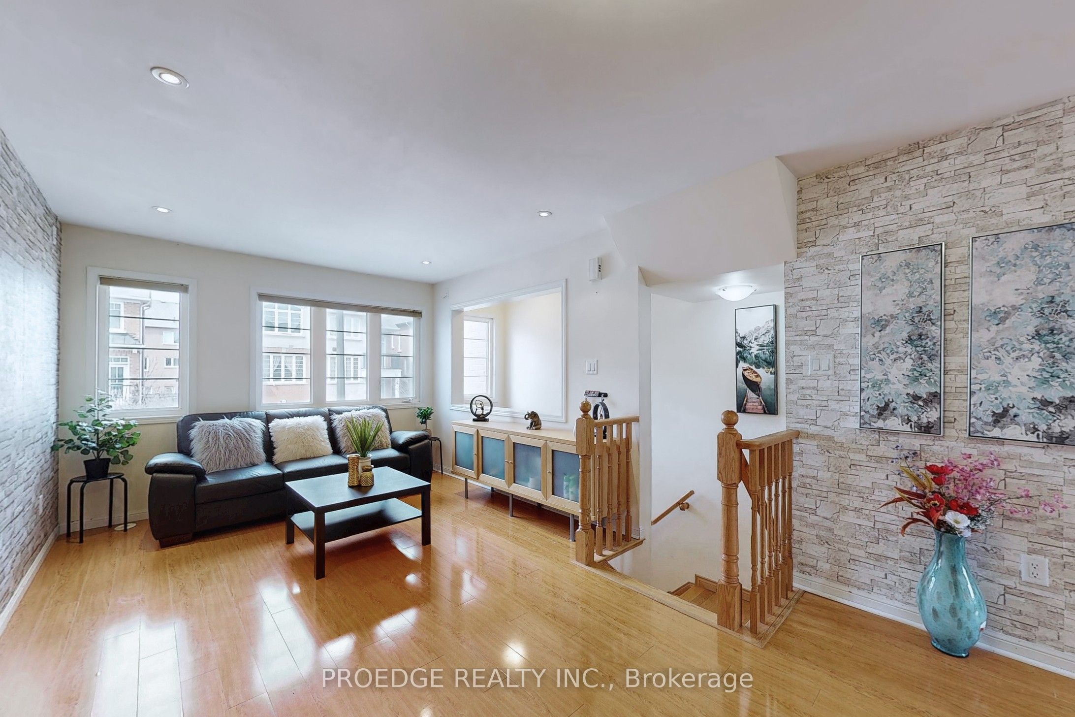 53 Ferguson Street Property Photo 7