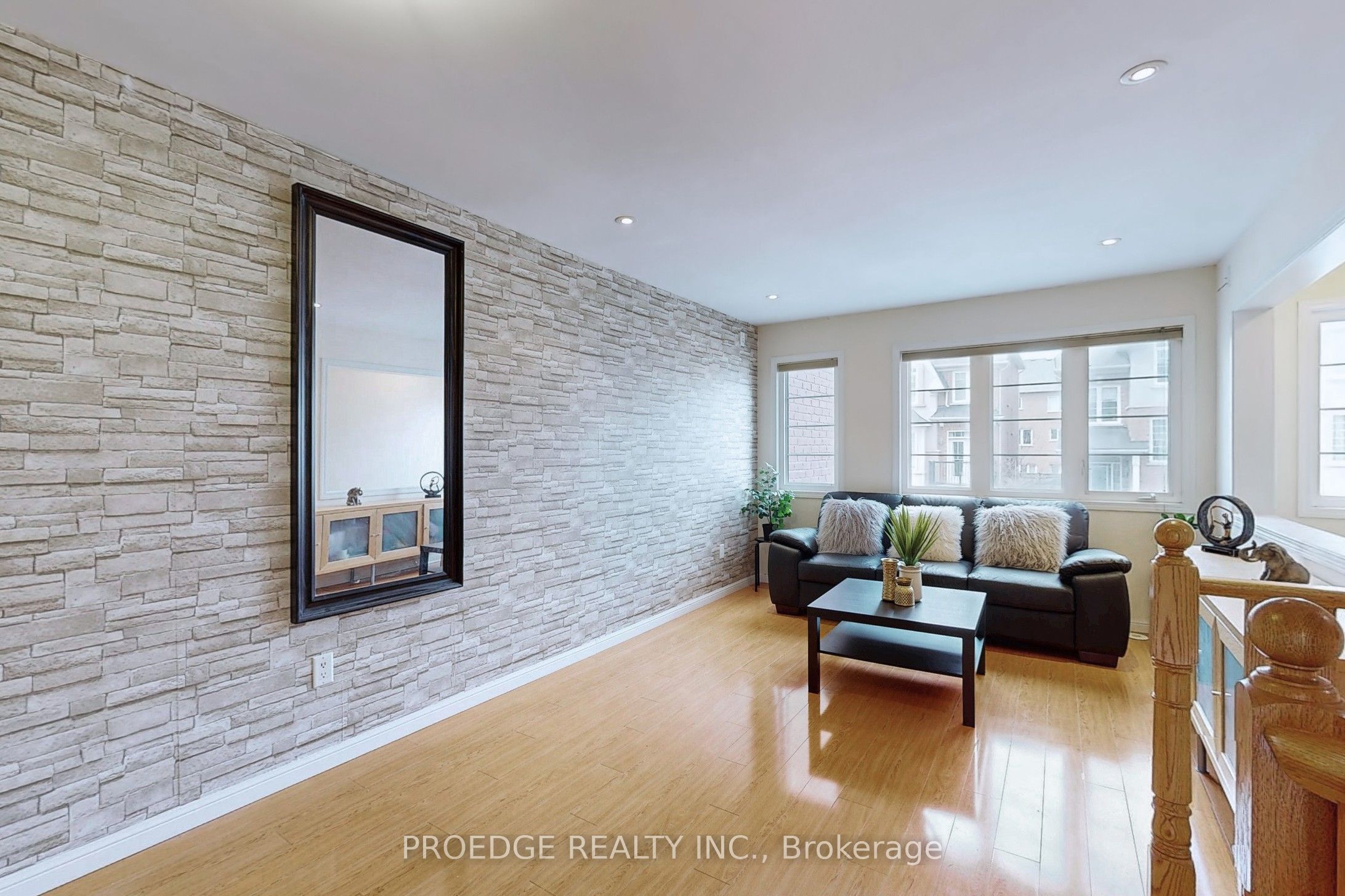 53 Ferguson Street Property Photo 8