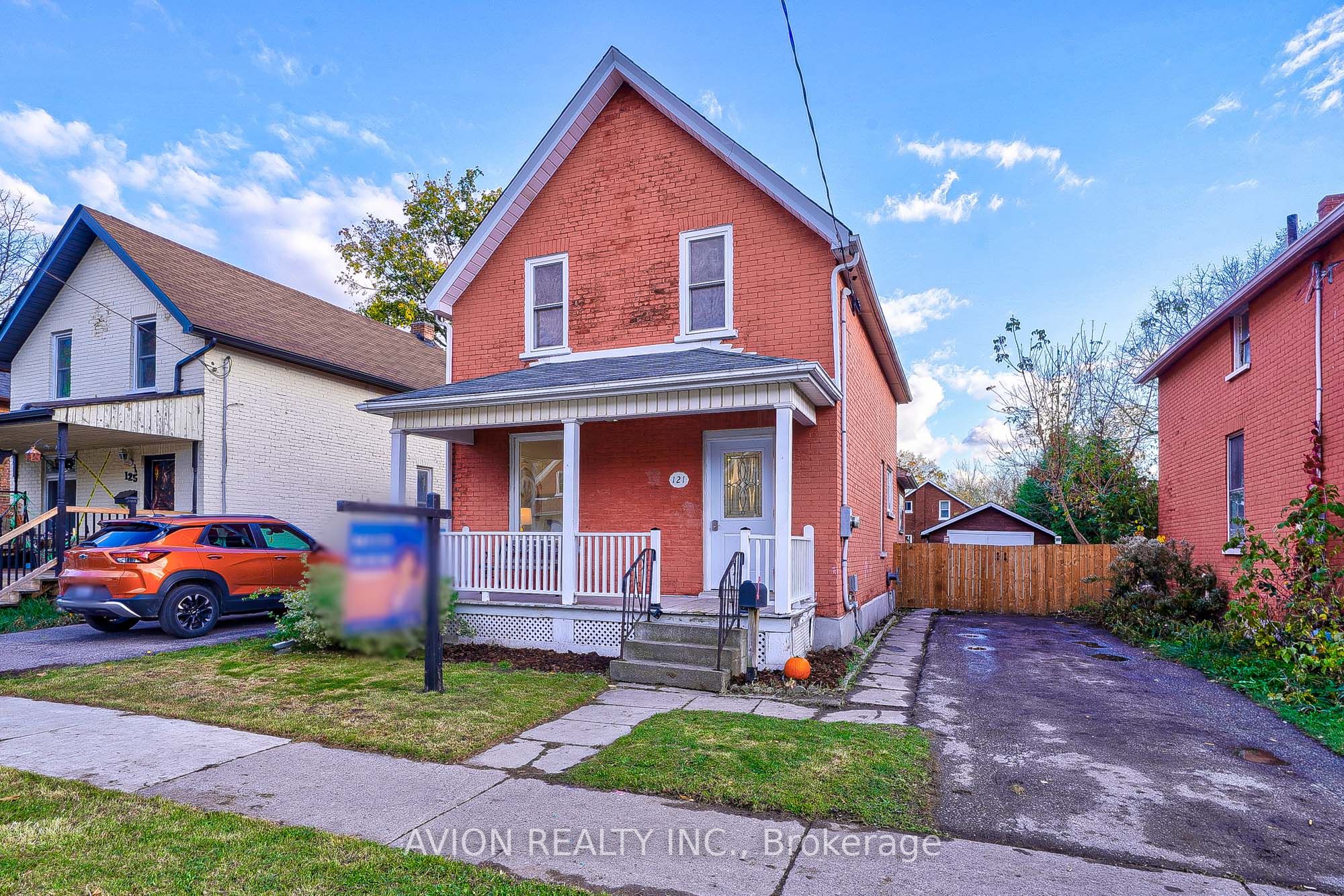 121 Stacey Avenue Property Photo