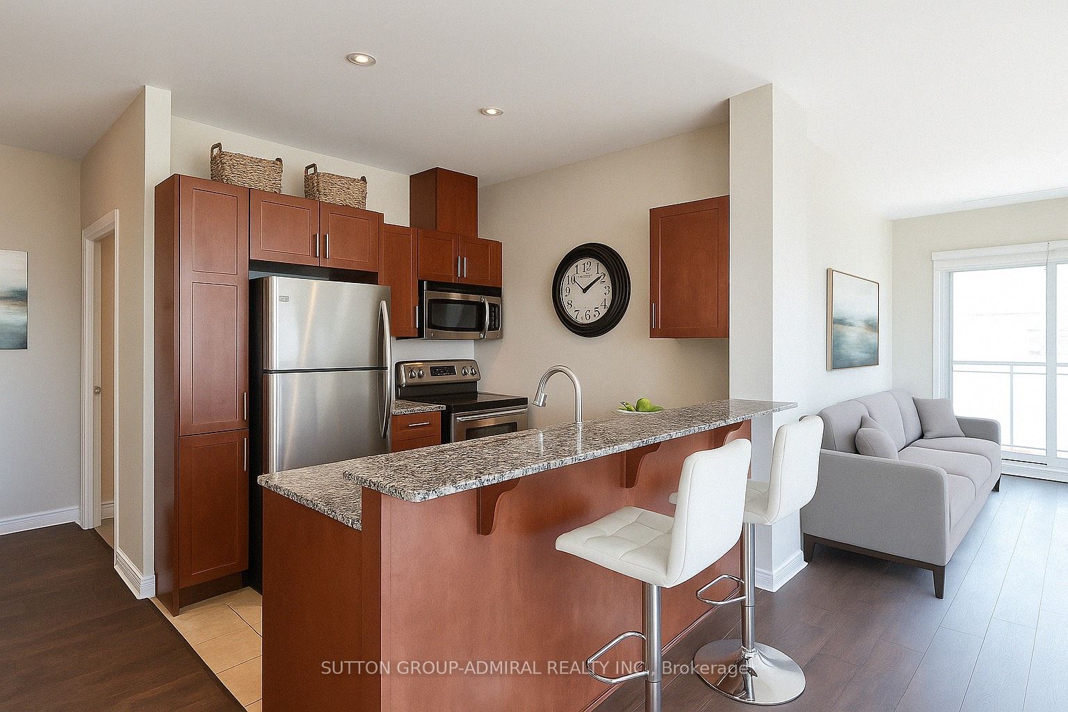44 Bond Street W 305 Property Photo 2