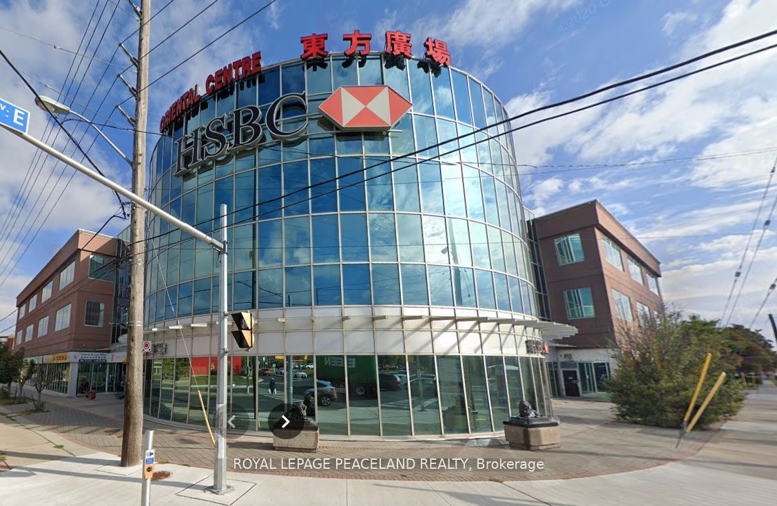 #389/395 - 4438 Sheppard Avenue Property Photo 2