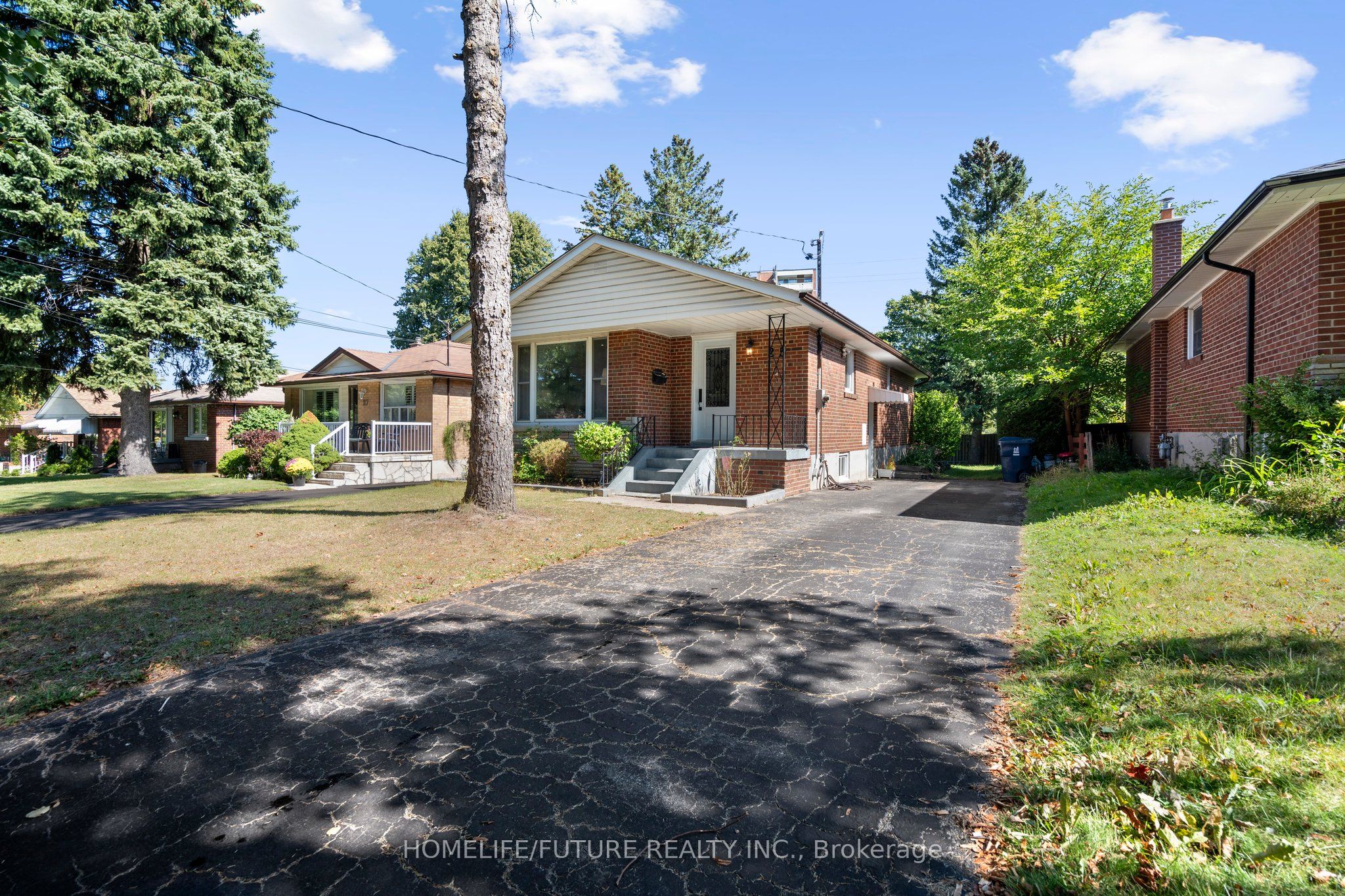 25 Peking Road Property Photo 1