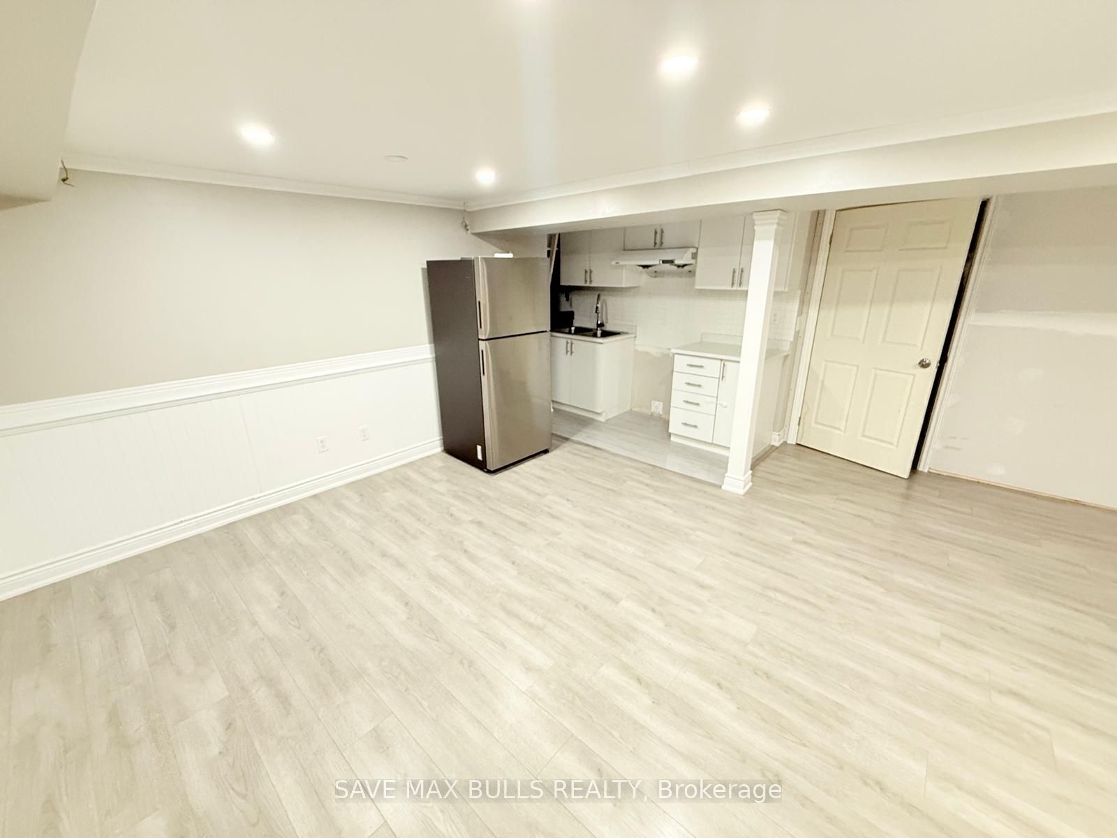 88 Wellington Avenue W Basement Property Photo 12