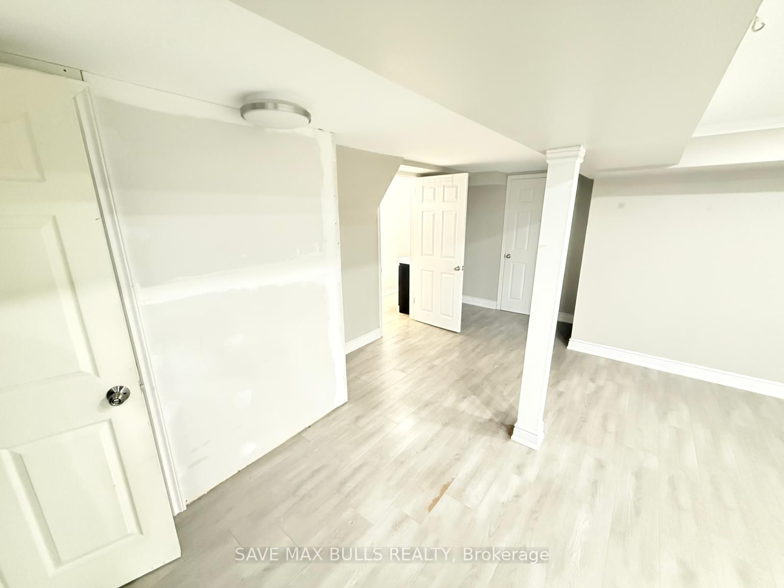 88 Wellington Avenue W Basement Property Photo 19