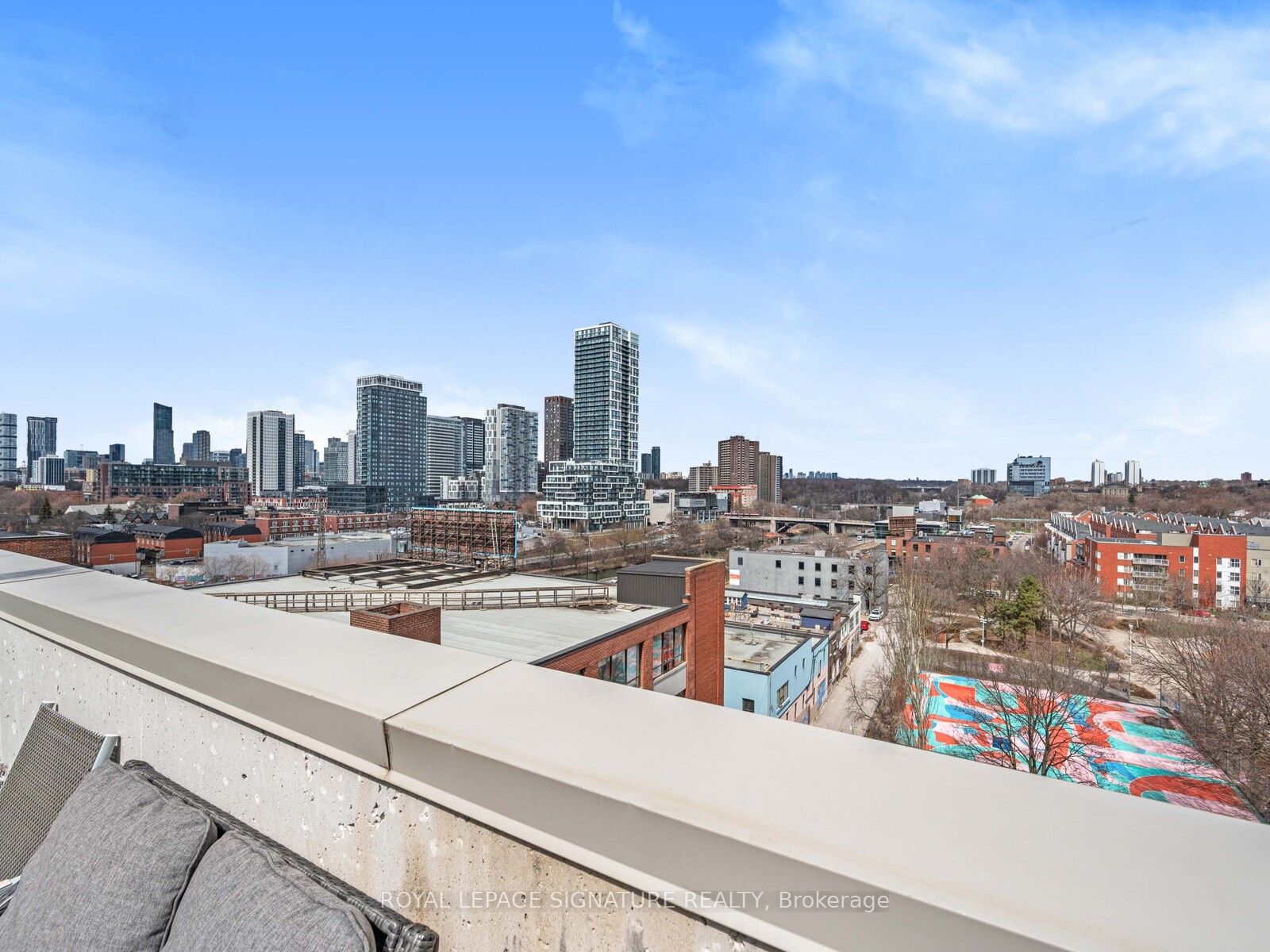 630 Queen Street E 217 Property Photo 23