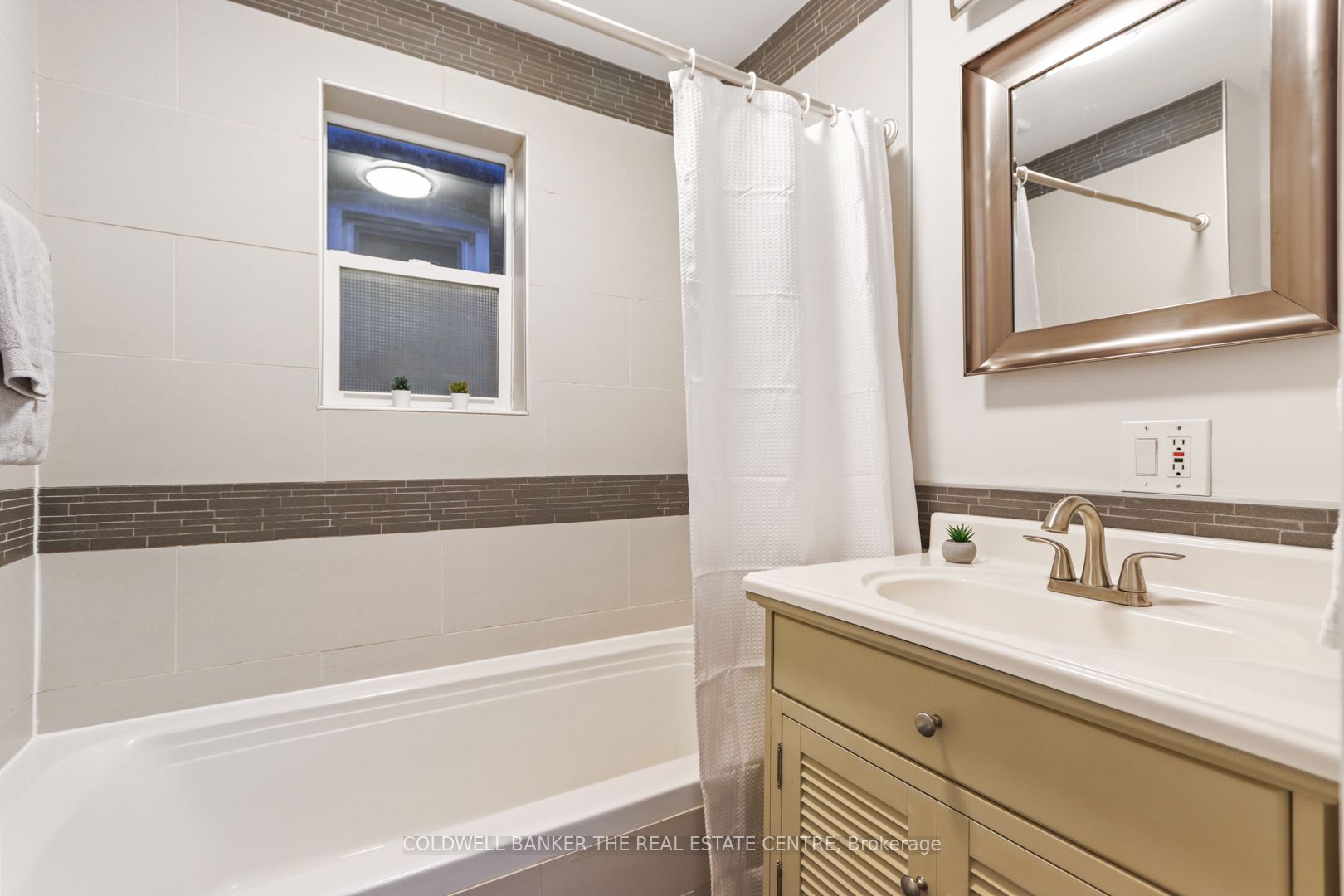 5 Pepler Avenue Property Photo 22
