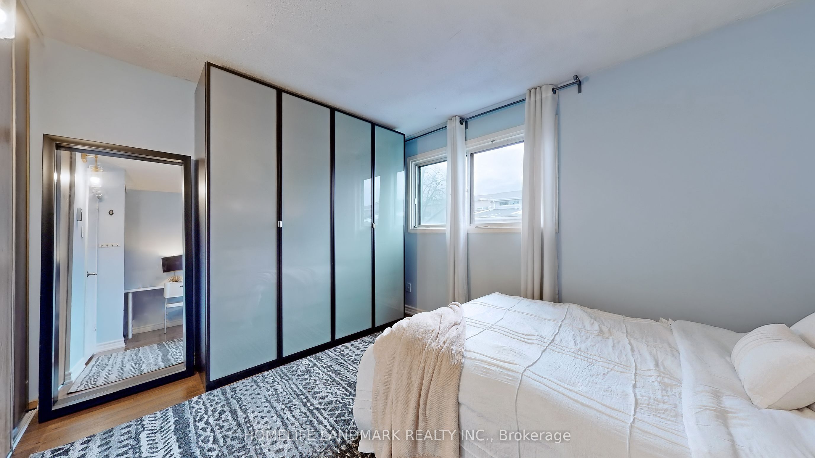 1209 Queen Street E 82 Property Photo 11