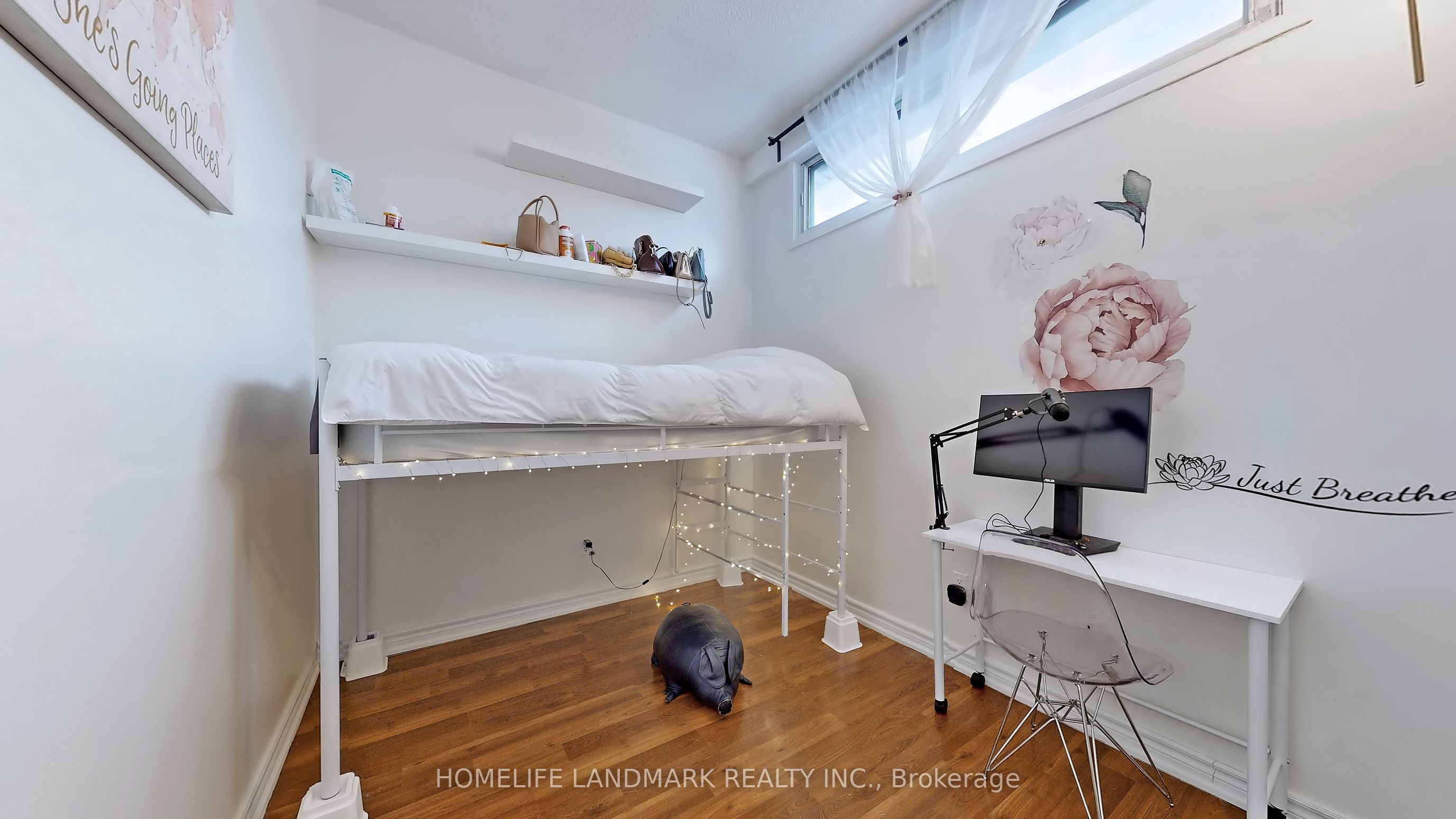 1209 Queen Street E 82 Property Photo 15