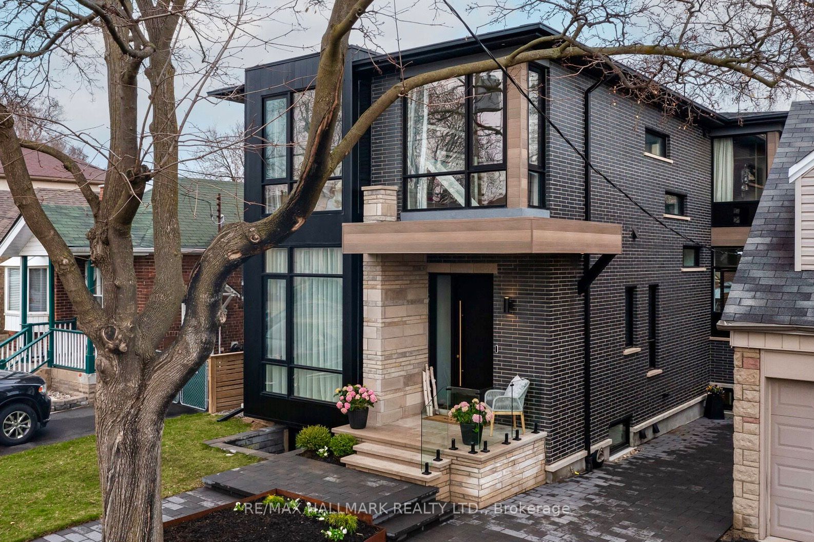 57 Leroy Avenue Property Photo 1