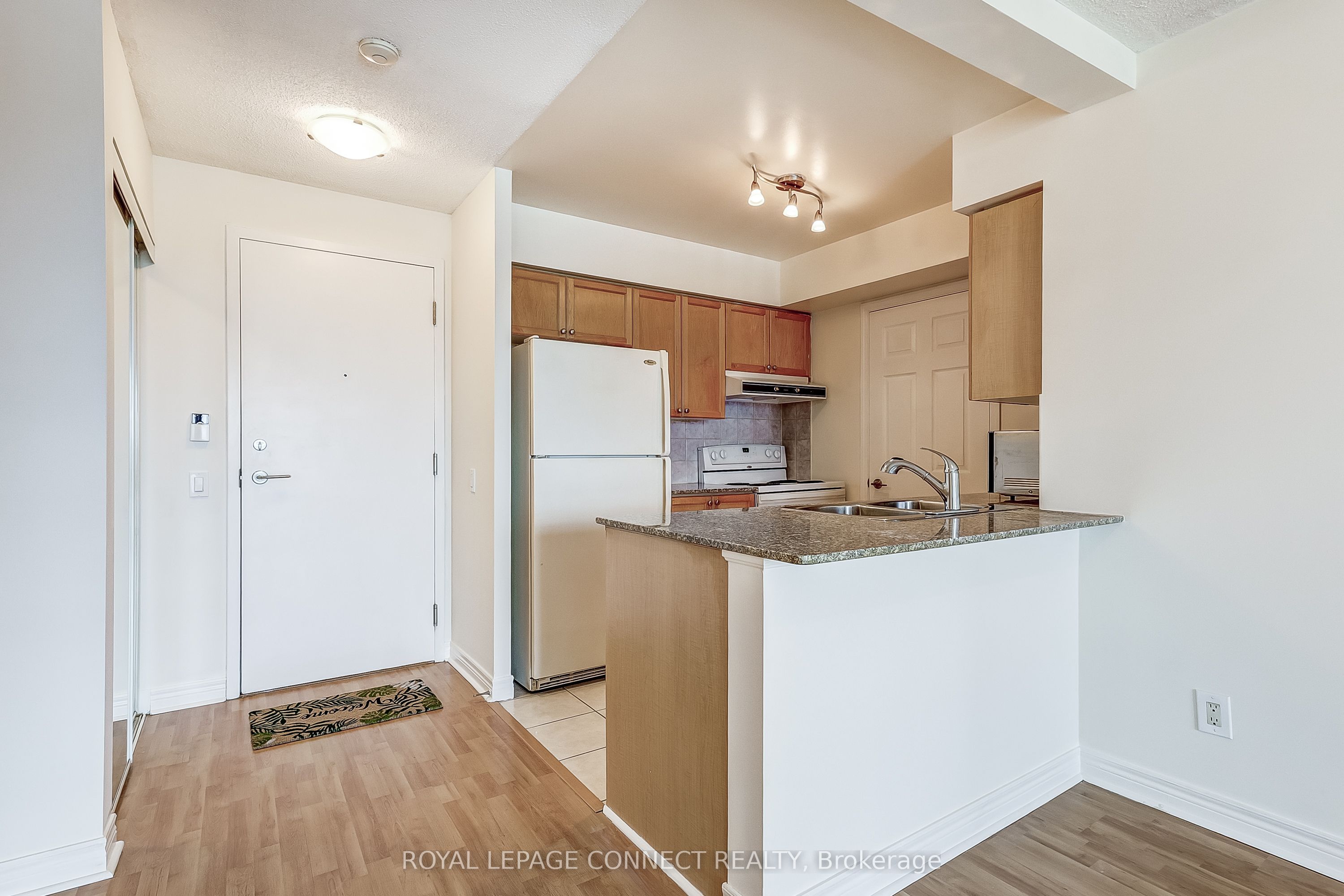 83 Borough Drive 514 Property Photo 9