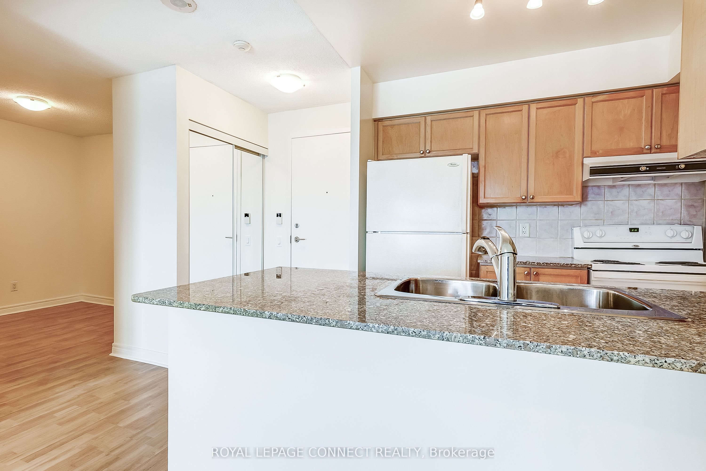 83 Borough Drive 514 Property Photo 11