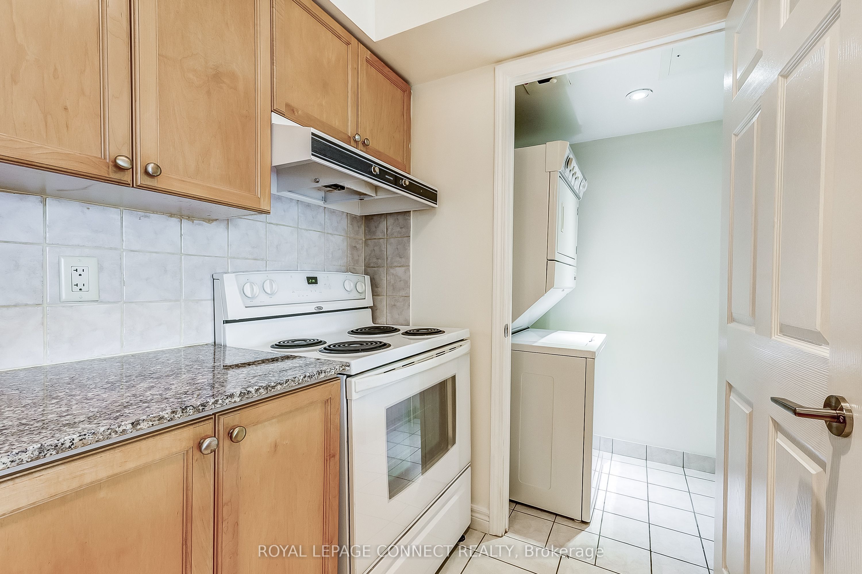 83 Borough Drive 514 Property Photo 12