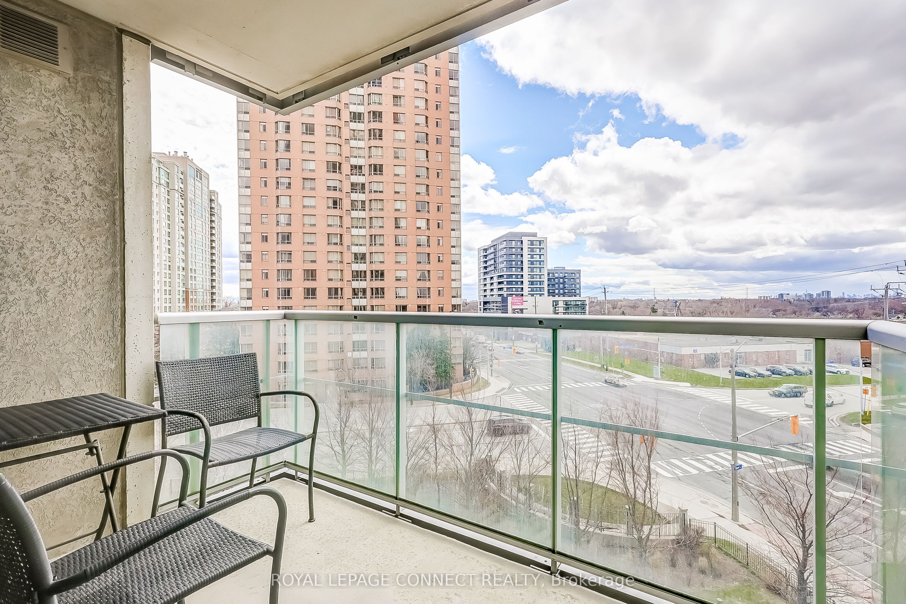 83 Borough Drive 514 Property Photo 26