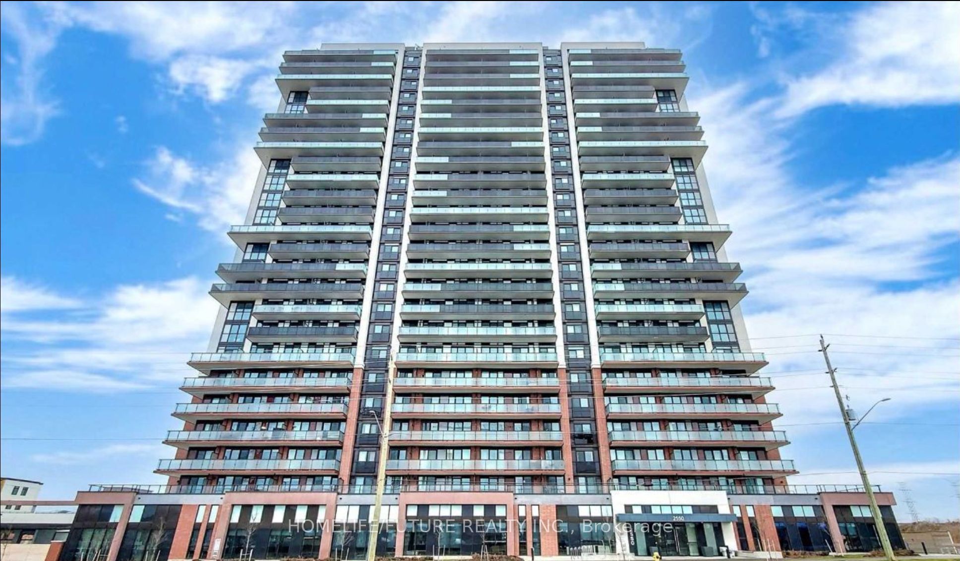 2550 Simcoe Street N 519 Property Photo 1