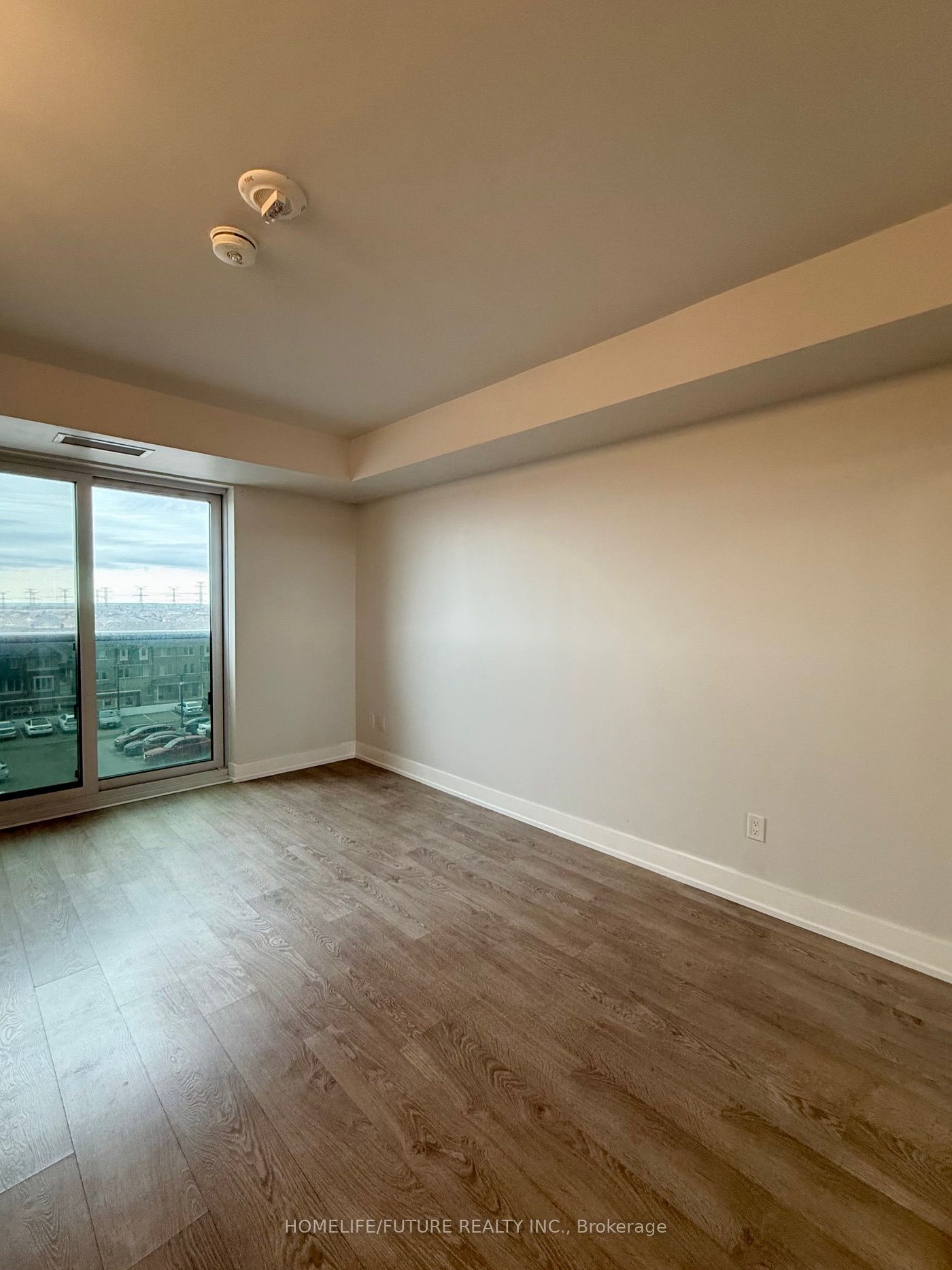 2550 Simcoe Street N 519 Property Photo 14
