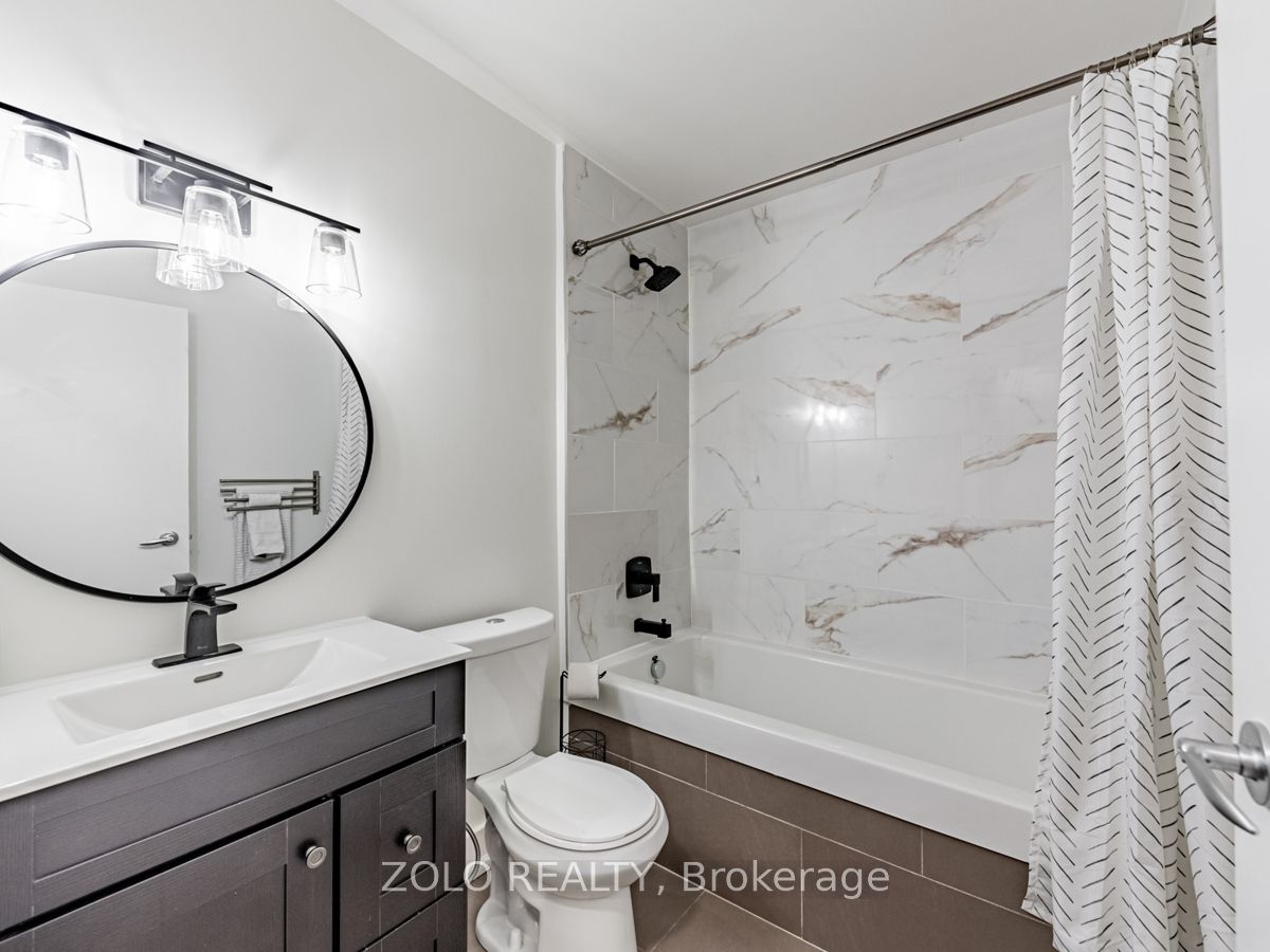 1842 Queen Street E 304 Property Photo 16