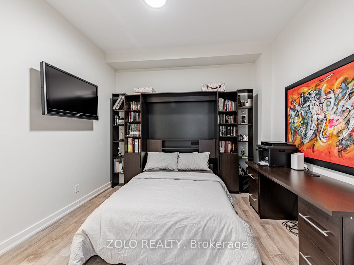 1842 Queen Street E 304 Property Photo 19