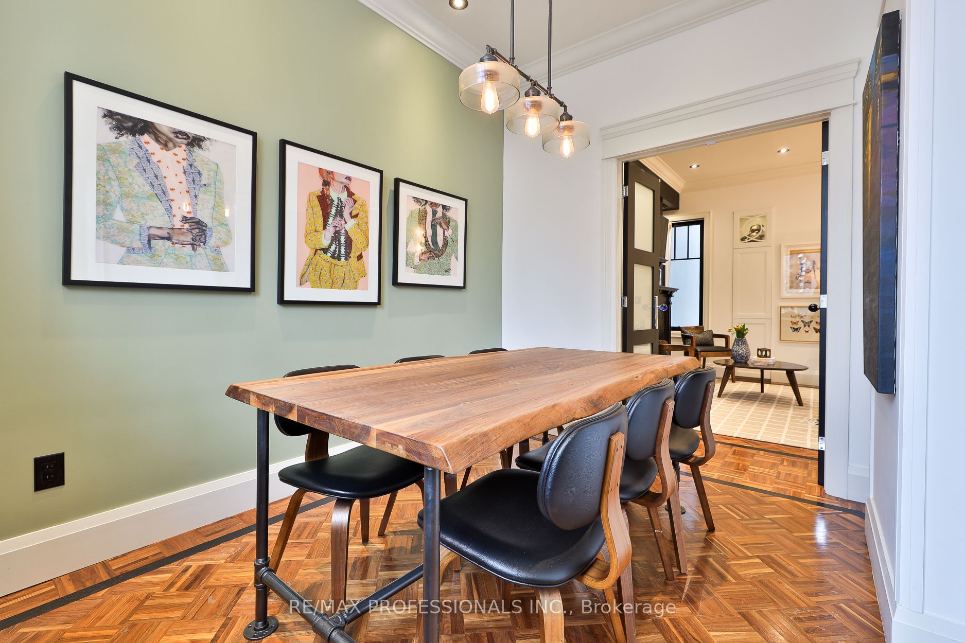 120 Morse Street Property Photo 5