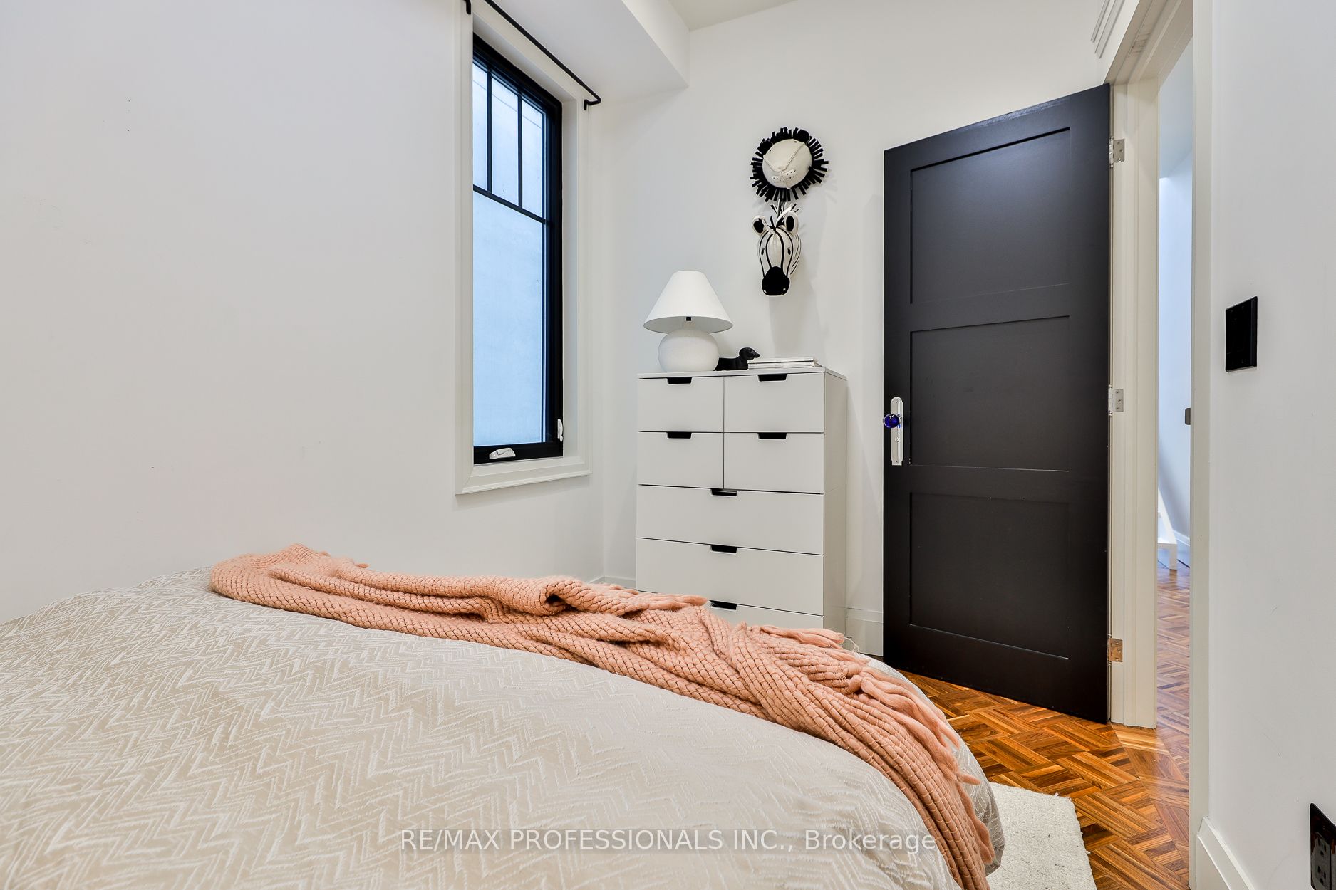 120 Morse Street Property Photo 17