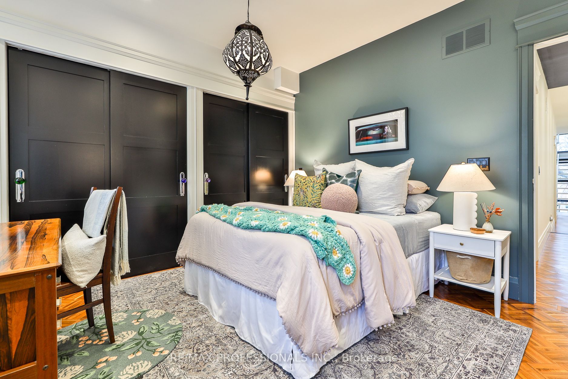 120 Morse Street Property Photo 22