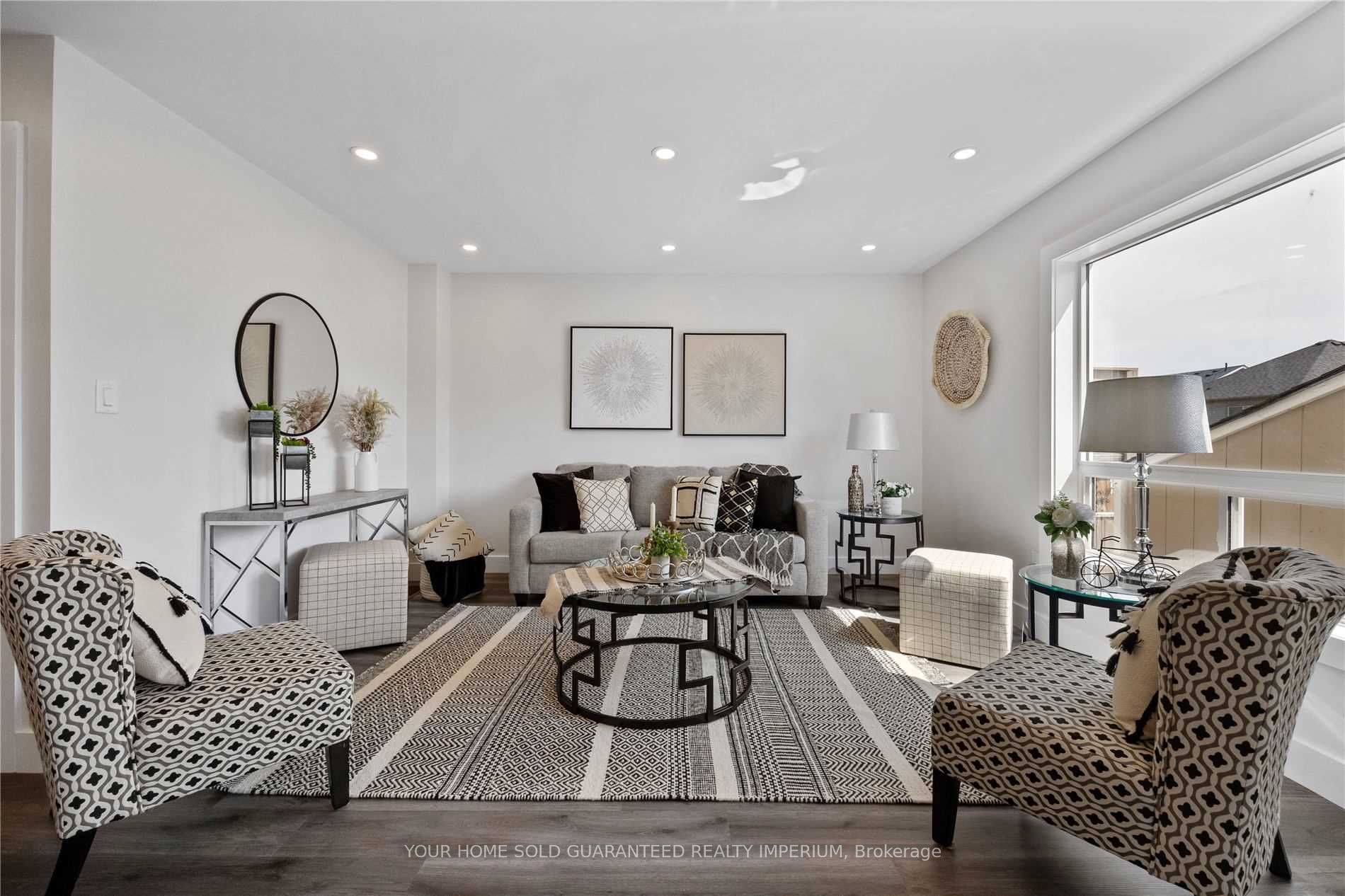 582 Brasswinds Trail Property Photo 2